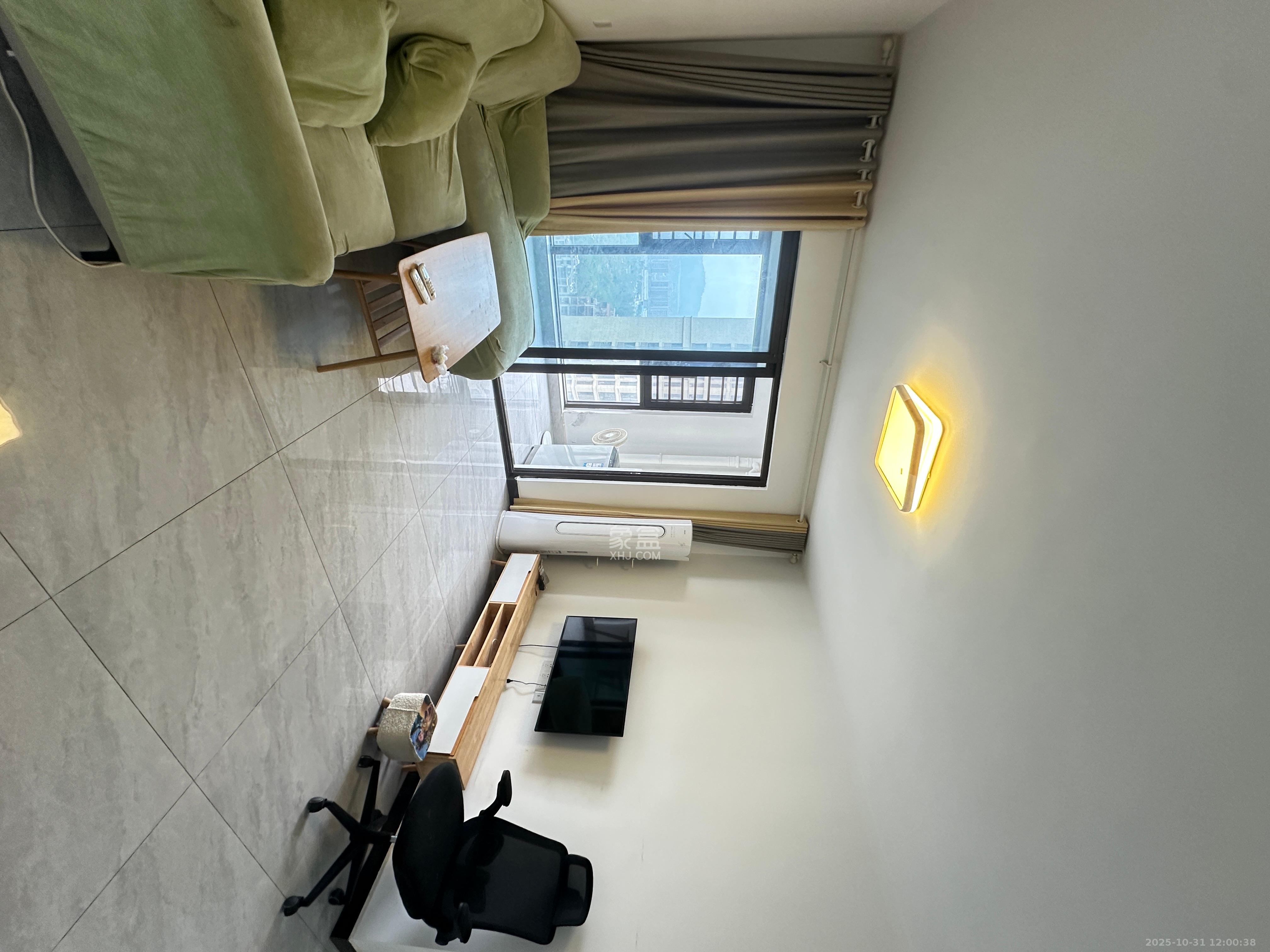 融创融公馆（融创臻苑）  4室2厅2卫    2400.0元/月