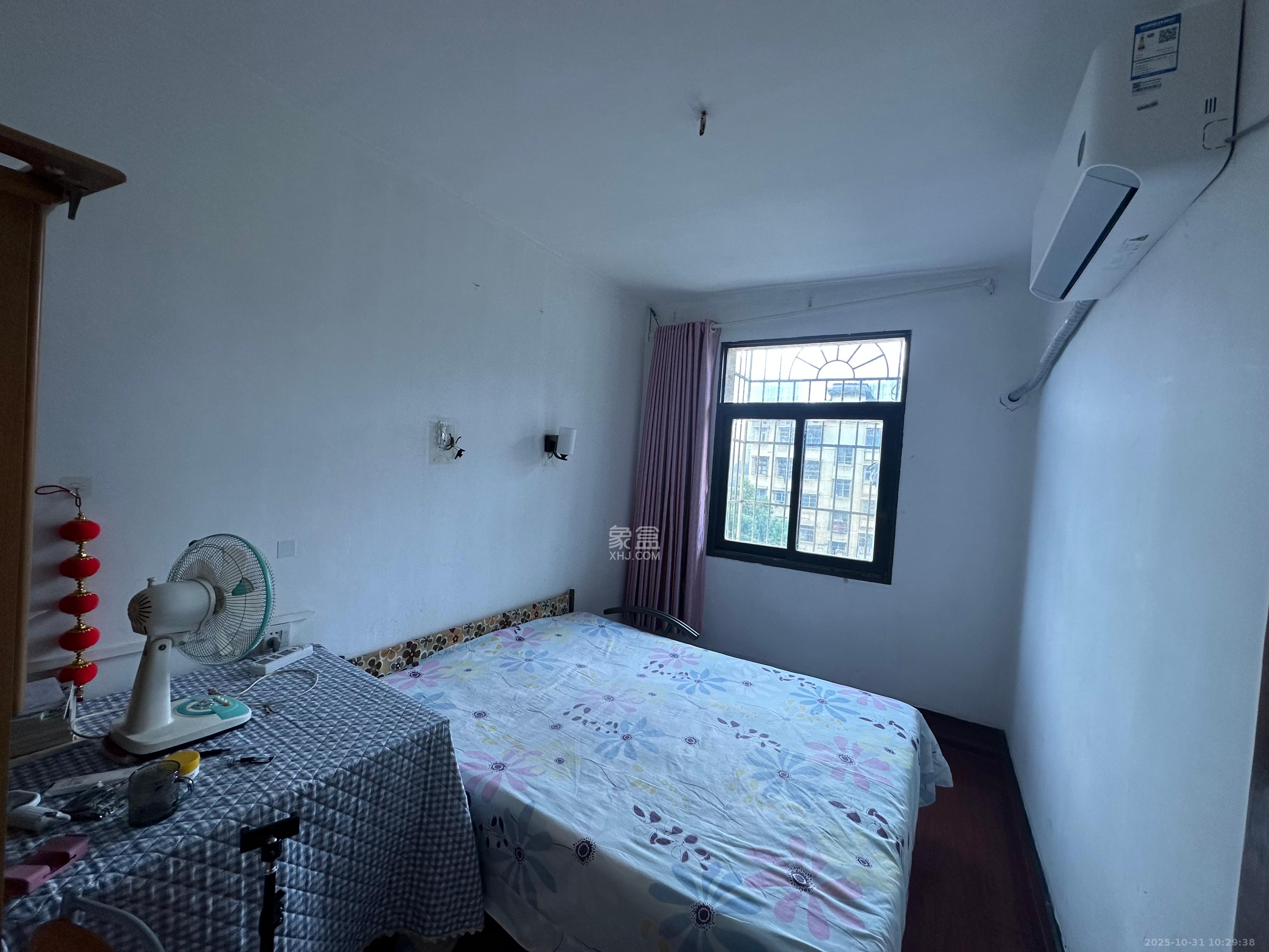 桔园小区1-8片 2室1厅1卫 1100.0元/月 桔园小区1-8片 2室1厅1卫 1100.0元/月室内图