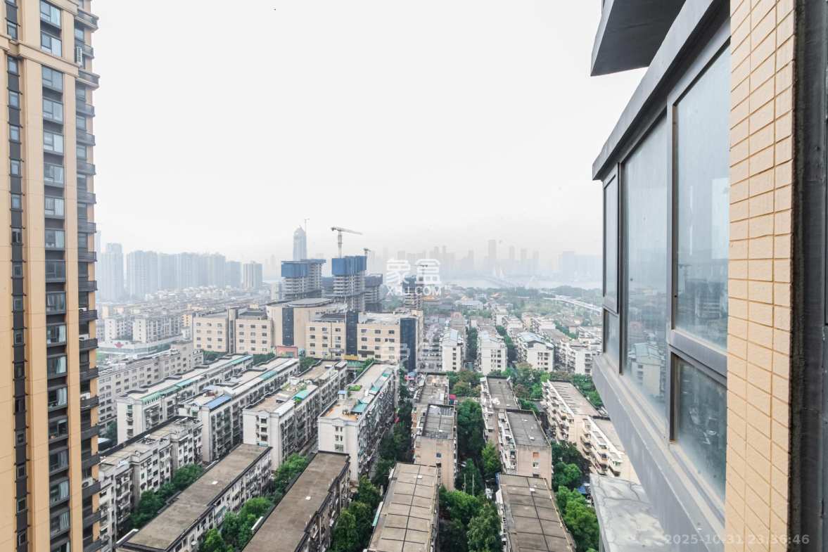 天健城 2室2厅1卫 125.0万 天健城 2室2厅1卫 125.0万其他