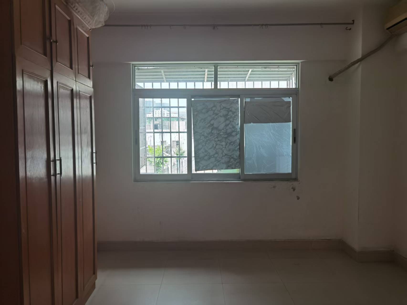 裕丰公寓 3室2厅1卫 2000.0元/月 裕丰公寓 3室2厅1卫 2000.0元/月室内图