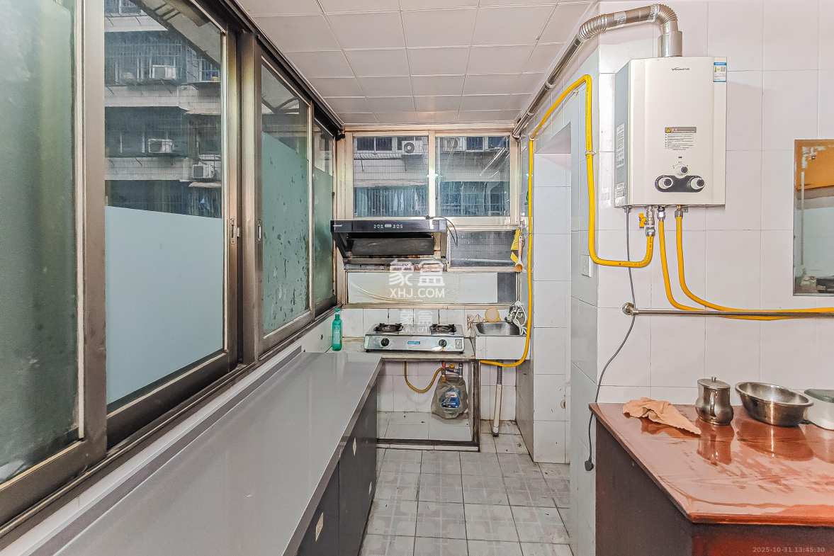 南门口散盘 2室1厅1卫 45.0万 南门口散盘 2室1厅1卫 45.0万厨房