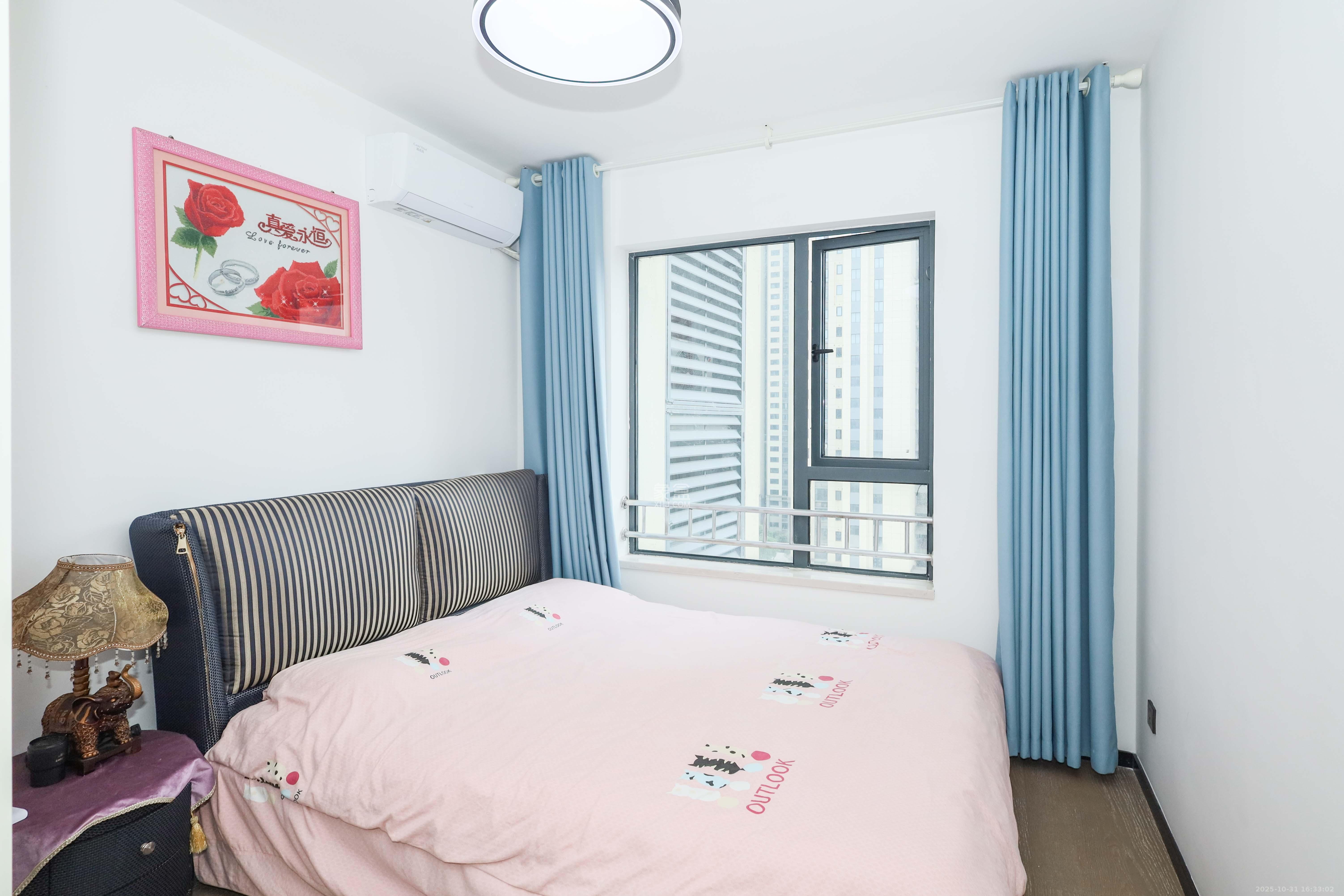 欣利梅溪左岸 3室2厅2卫 125.0万 欣利梅溪左岸 3室2厅2卫 125.0万卧室