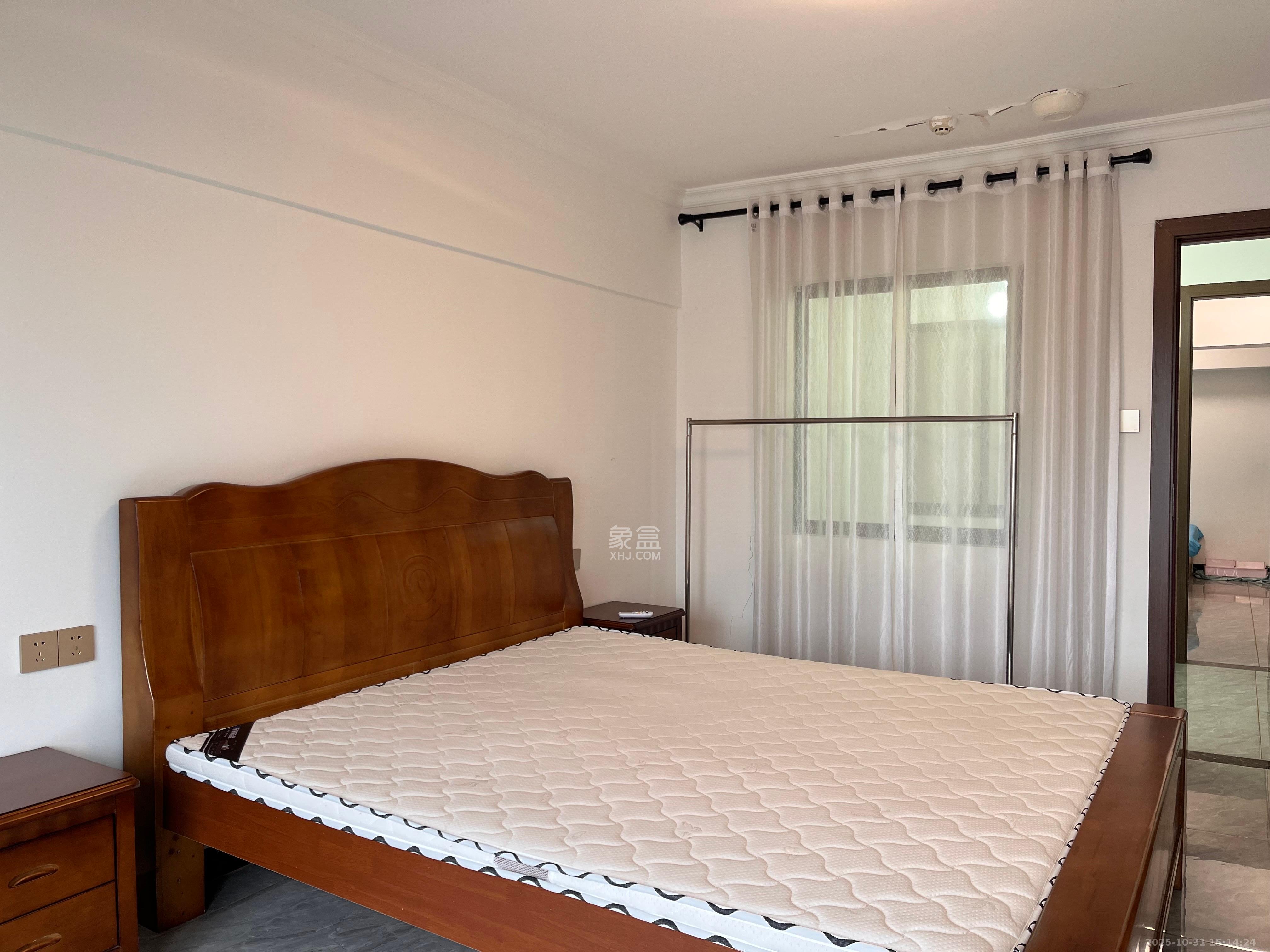 麓江春 2室2厅1卫 2500.0元/月 麓江春 2室2厅1卫 2500.0元/月室内图