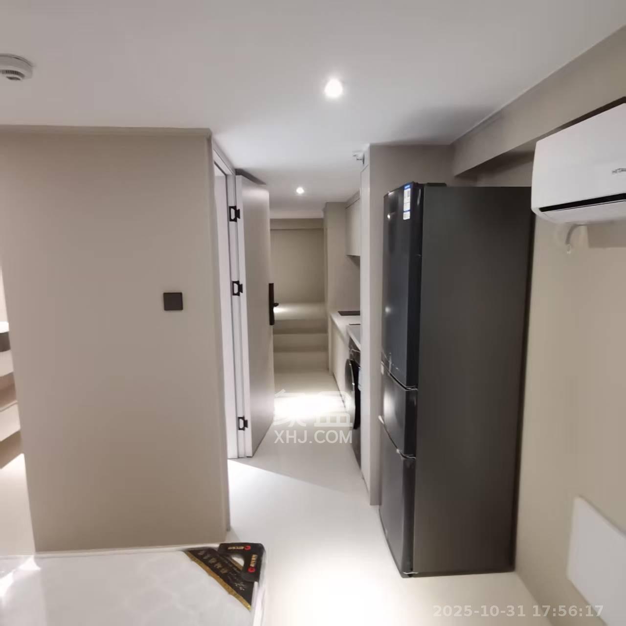 卓越中寰  1室1厅1卫    1500.0元/月室内图