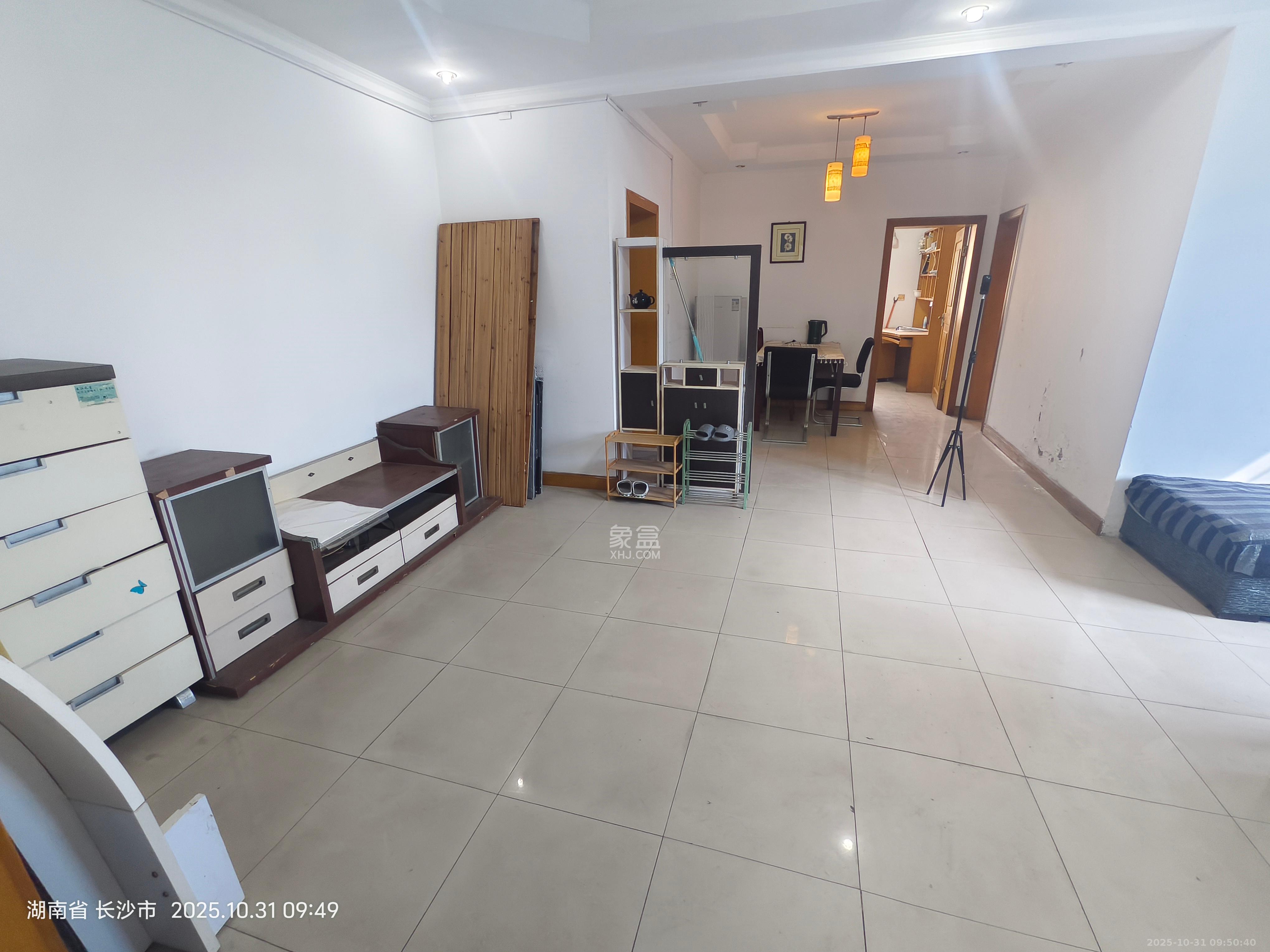 省进出口公司宿舍  3室2厅1卫    1100.0元/月室内图