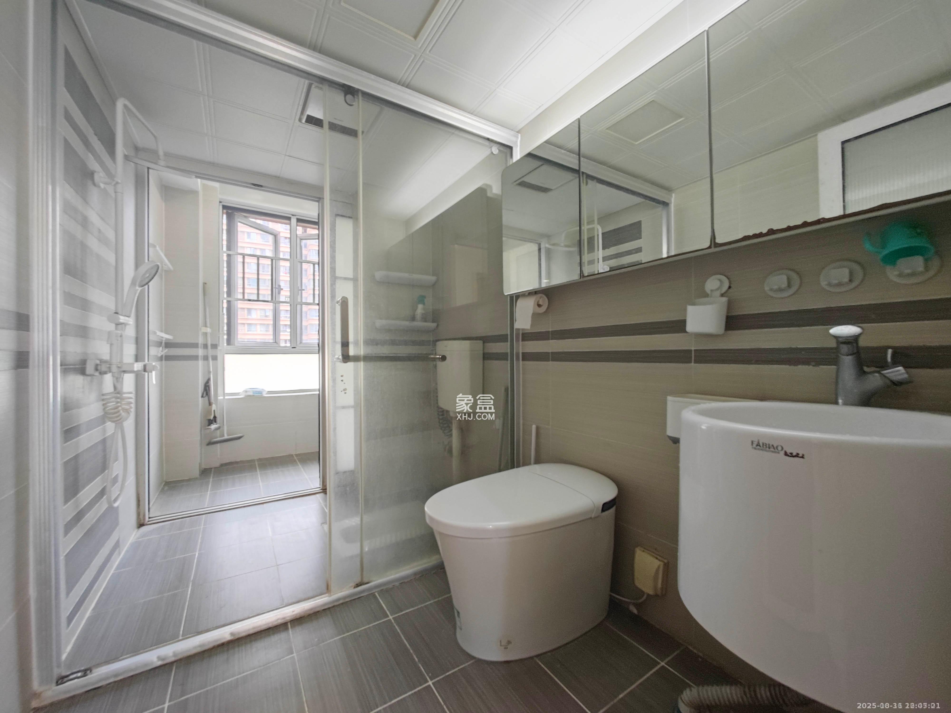 五矿万境水岸一期(万境水岸嘉苑)  3室2厅2卫    3200.0元/月 五矿万境水岸一期(万境水岸嘉苑)  3室2厅2卫    3200.0元/月室内图