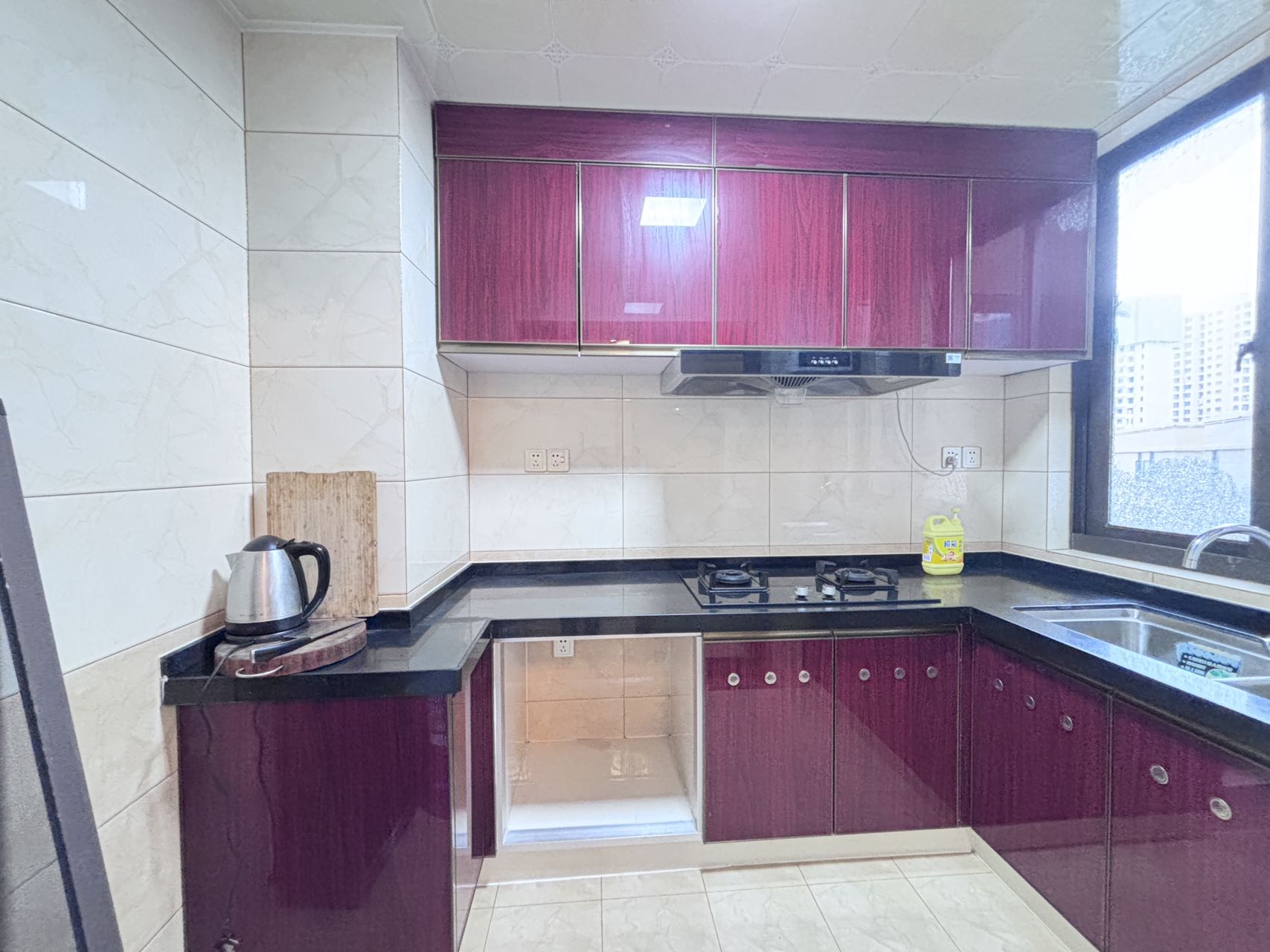 绿地雅典郡  4室2厅2卫    150.0万 绿地雅典郡  4室2厅2卫    150.0万室内图