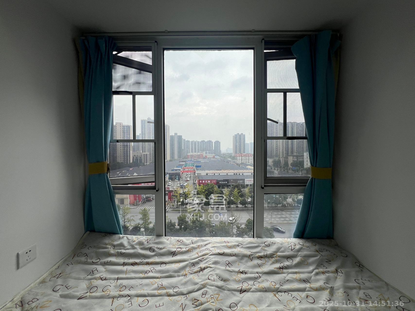 芙蓉万国城MOMA（卓越汇富苑）  1室1厅1卫    1500.0元/月室内图