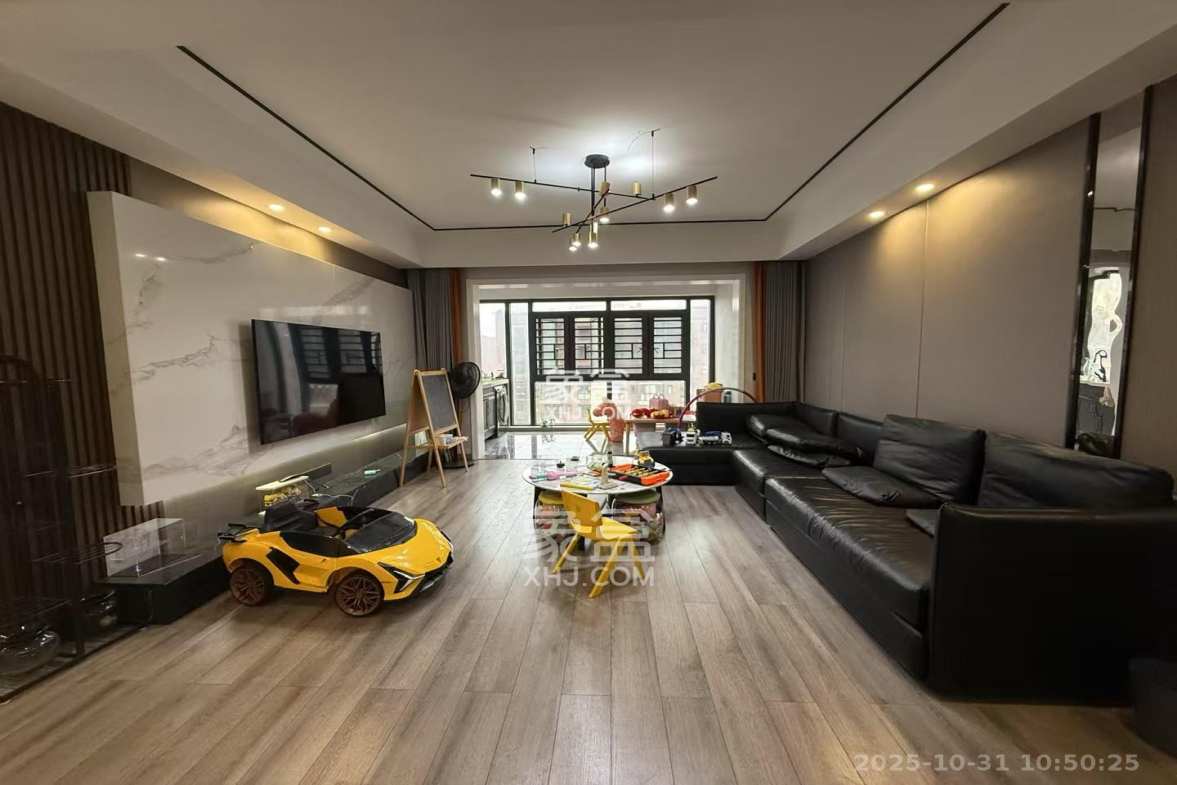 新华联梦想城 4室2厅2卫 2800.0元/月 新华联梦想城 4室2厅2卫 2800.0元/月室内图