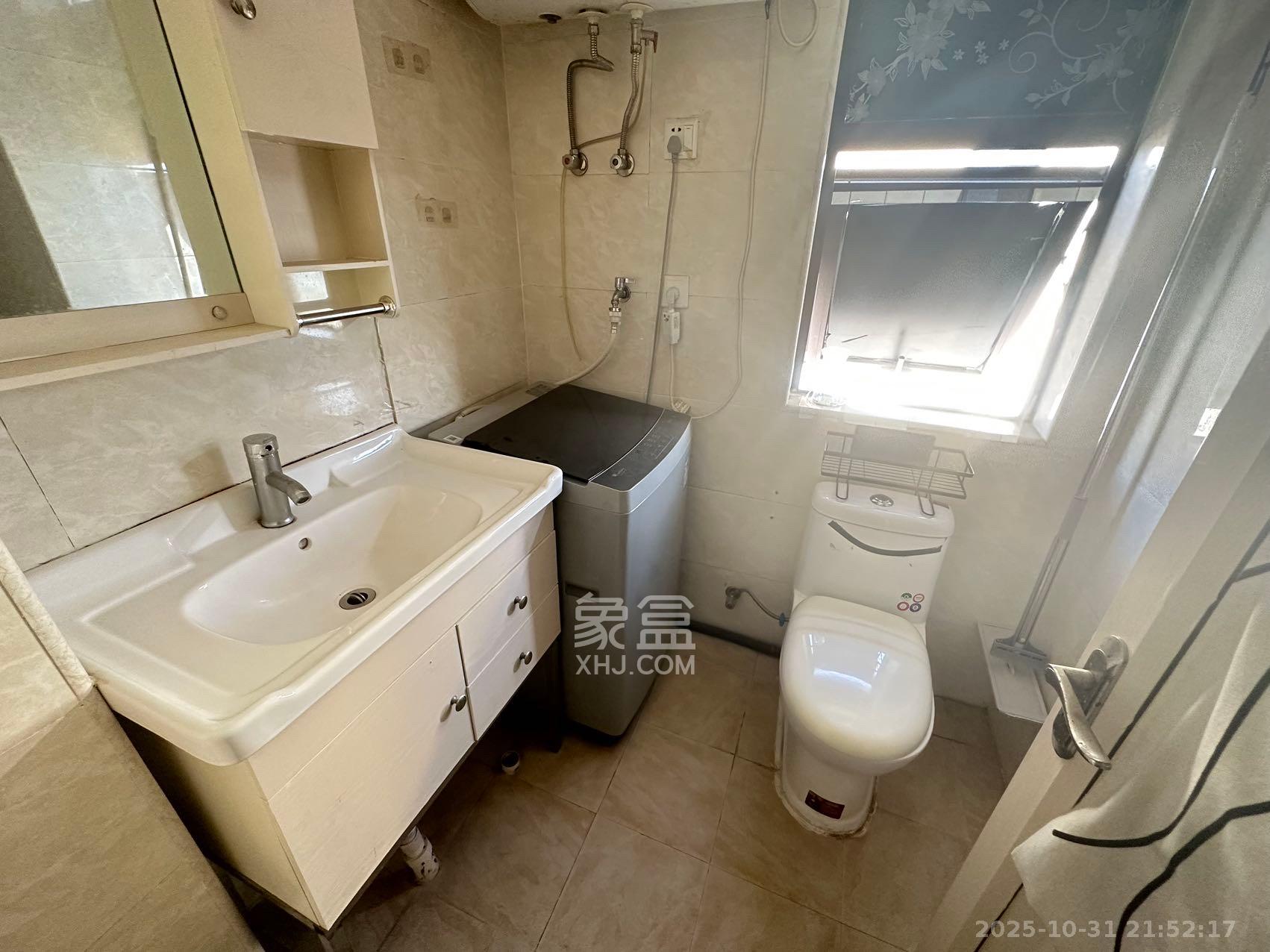 达美D6区 1室1厅1卫 1600.0元/月 达美D6区 1室1厅1卫 1600.0元/月室内图