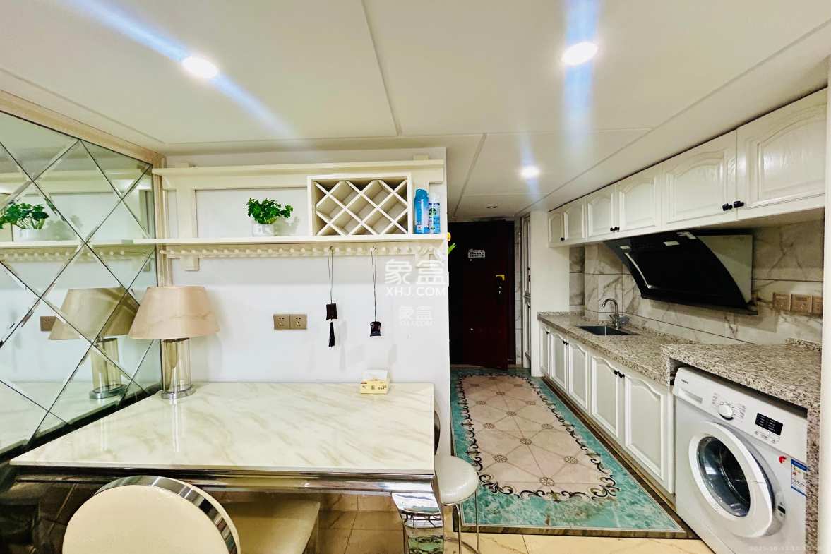 达美美立方 1室1厅1卫 2200.0元/月 达美美立方 1室1厅1卫 2200.0元/月室内图