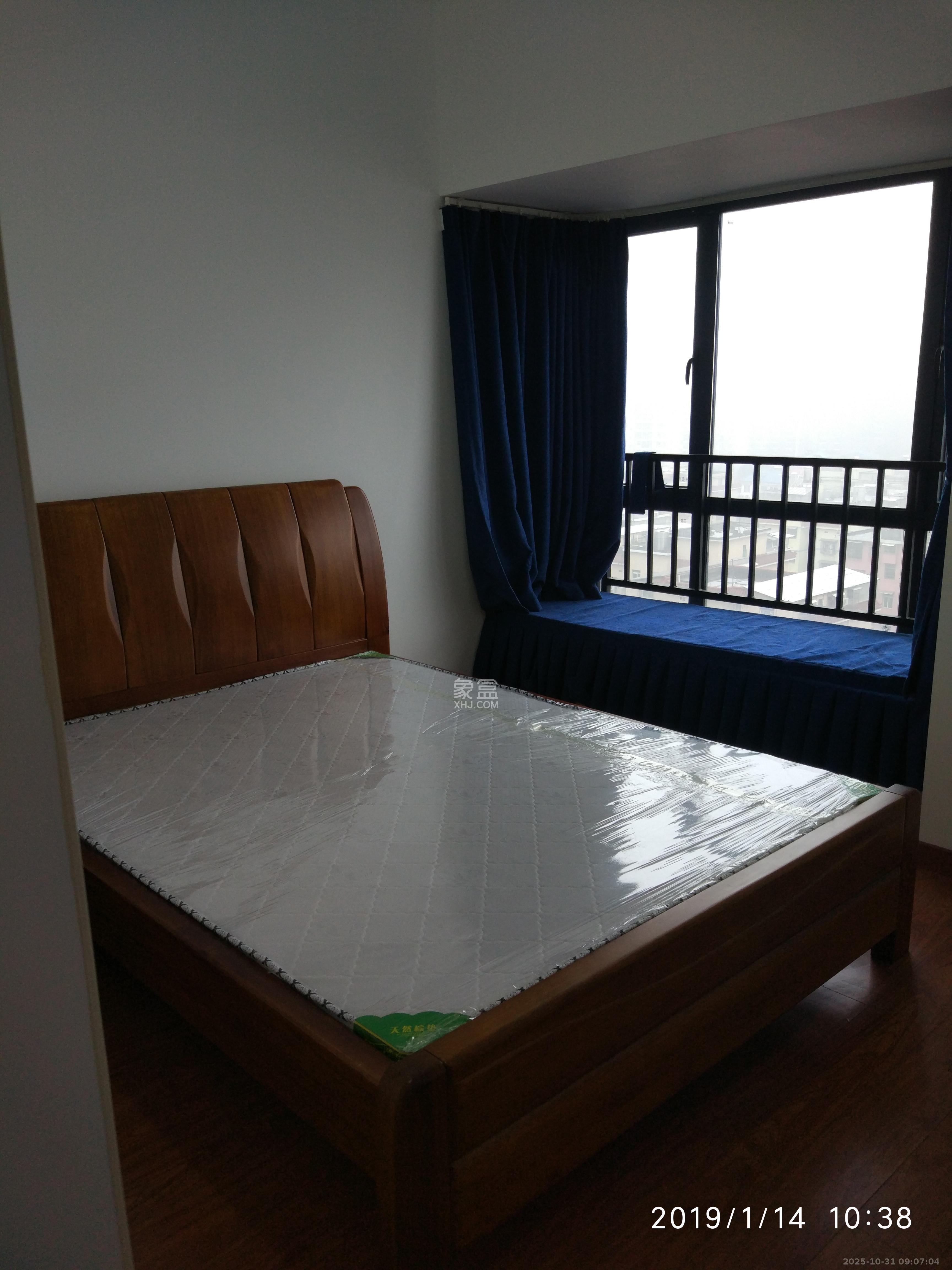 兴康同和家园  2室2厅1卫    2400.0元/月