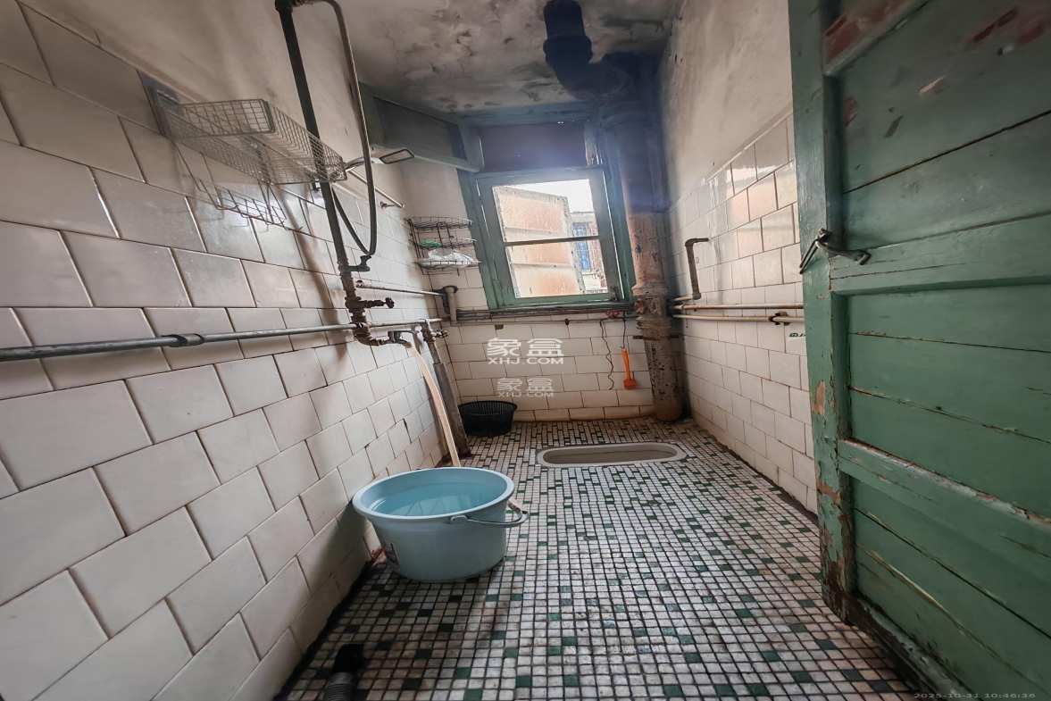 燕兴宿舍 1室1厅1卫 1300.0元/月 燕兴宿舍 1室1厅1卫 1300.0元/月室内图