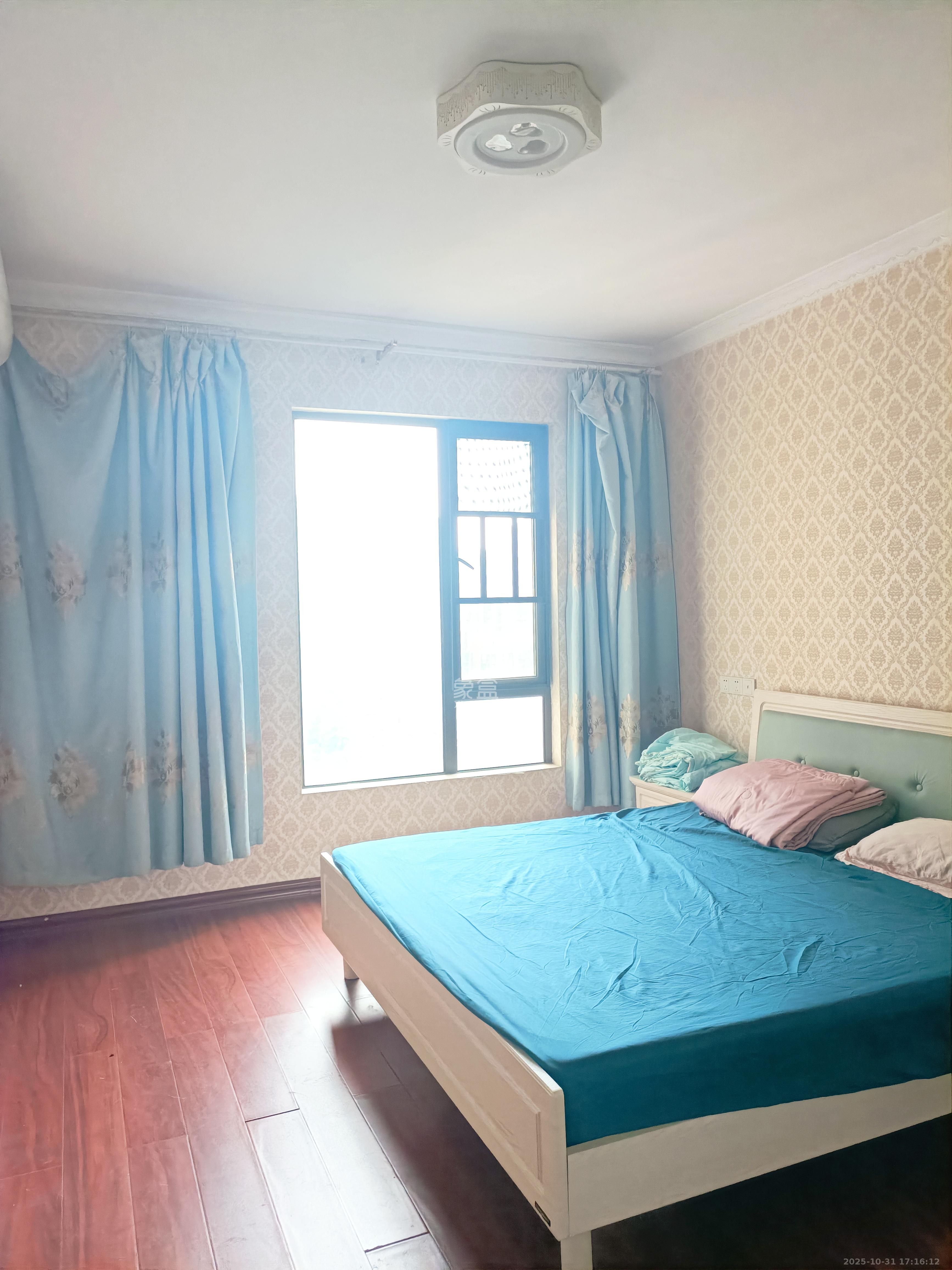 雨花公馆(紫苔名苑)  4室2厅2卫    3000.0元/月室内图