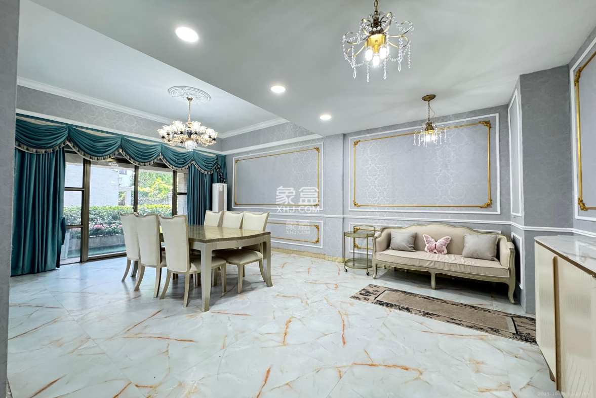 碧桂园威尼斯城 6室2厅1卫 10800.0元/月 碧桂园威尼斯城 6室2厅1卫 10800.0元/月室内图