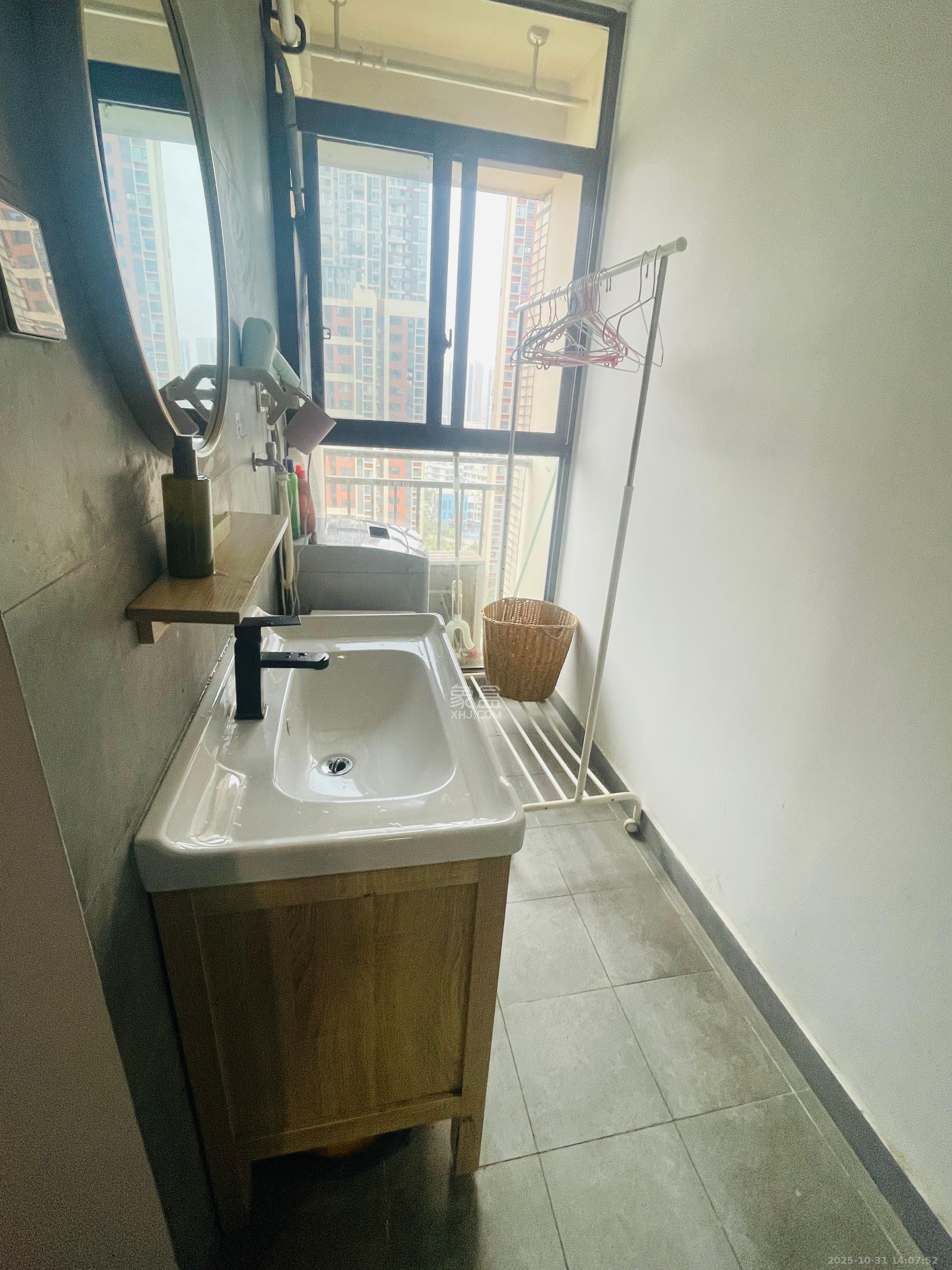 乾源国际 1室1厅1卫 1600.0元/月 乾源国际 1室1厅1卫 1600.0元/月室内图