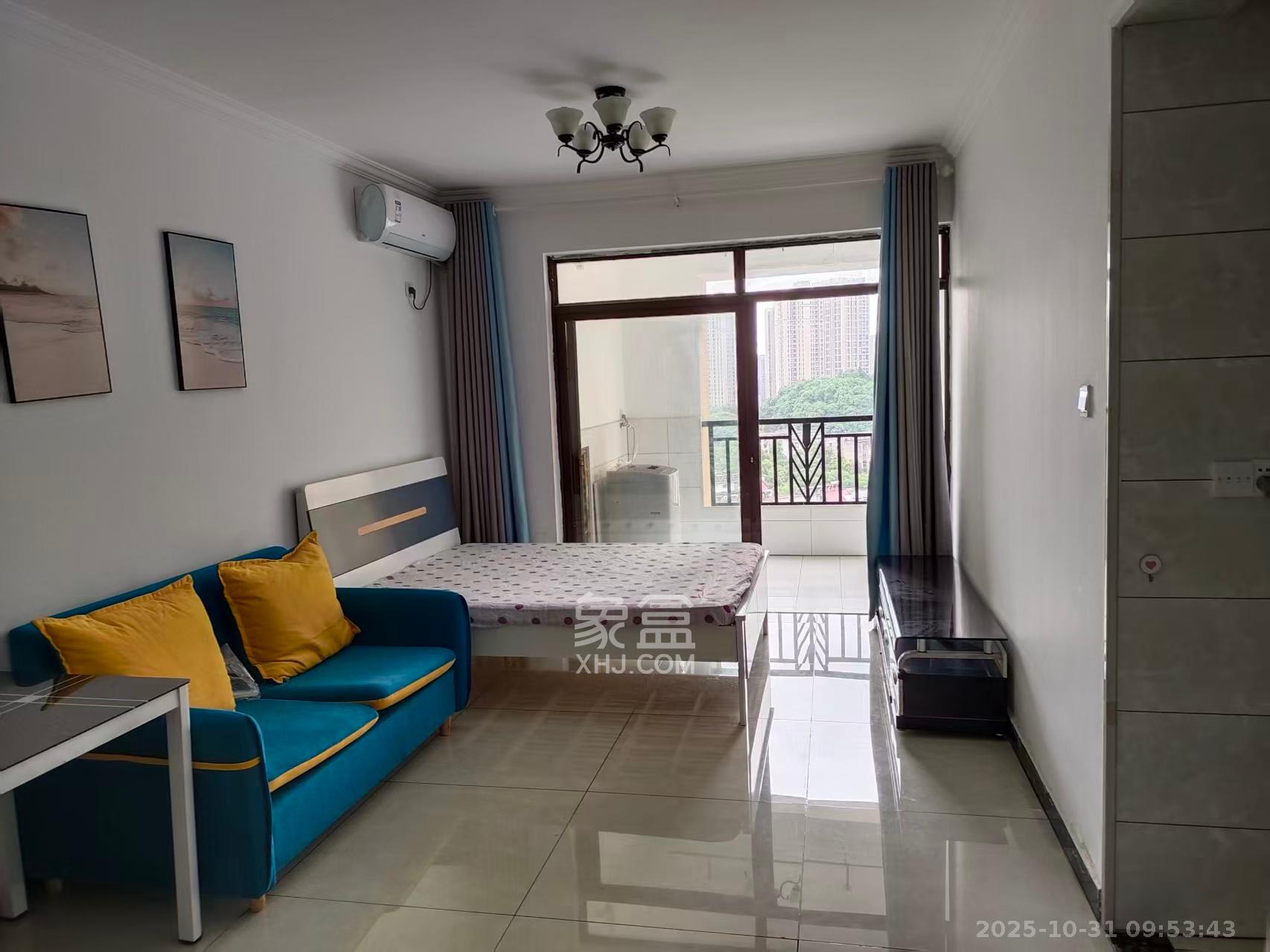 欧莱雅郡  1室1厅1卫    1100.0元/月室内图