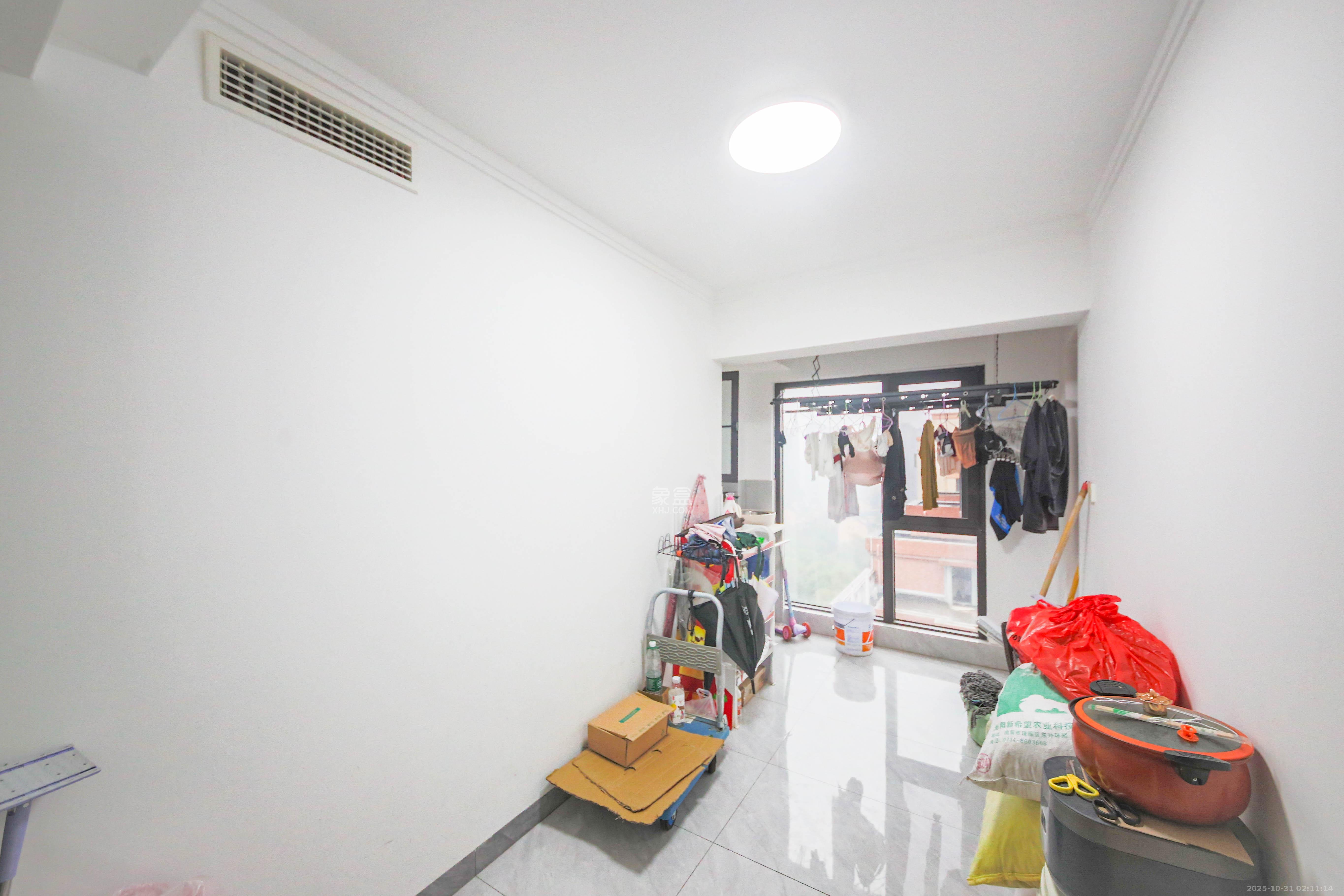 润屋美院 4室2厅2卫 140.0万 润屋美院 4室2厅2卫 140.0万卧室