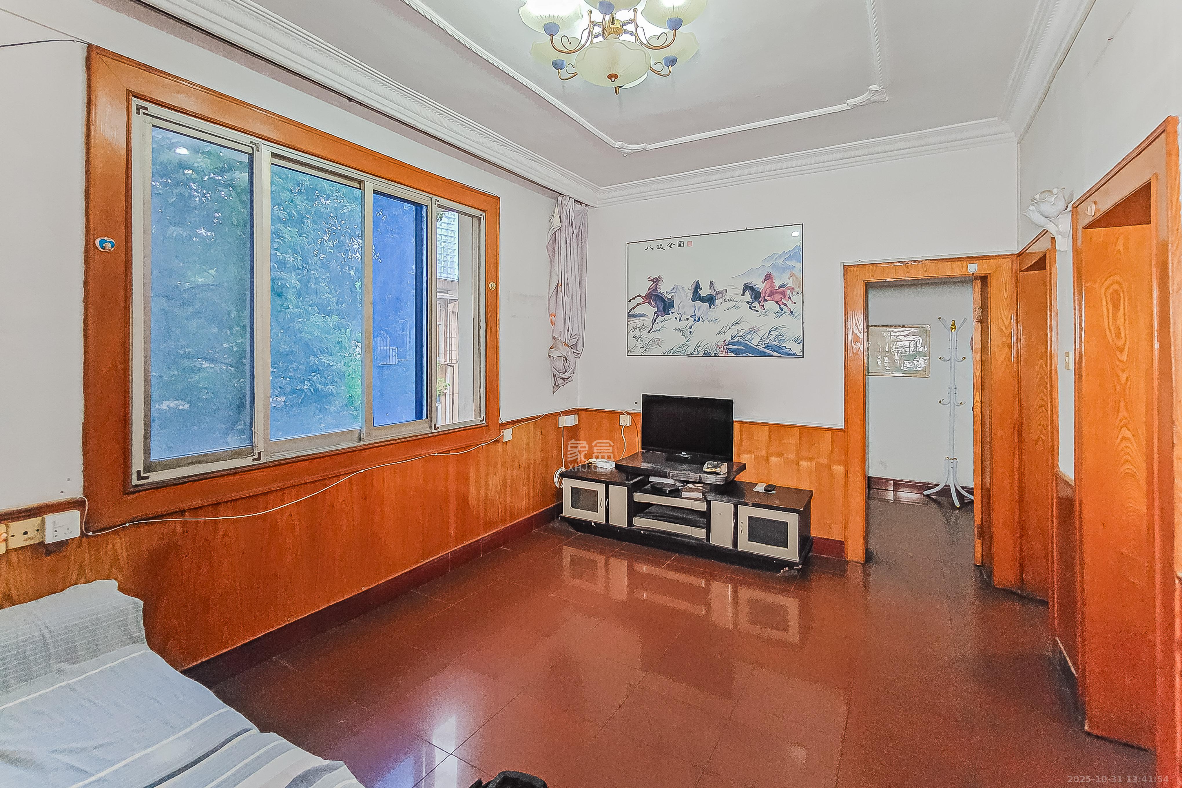 湘农桥社区  3室1厅1卫    80.0万