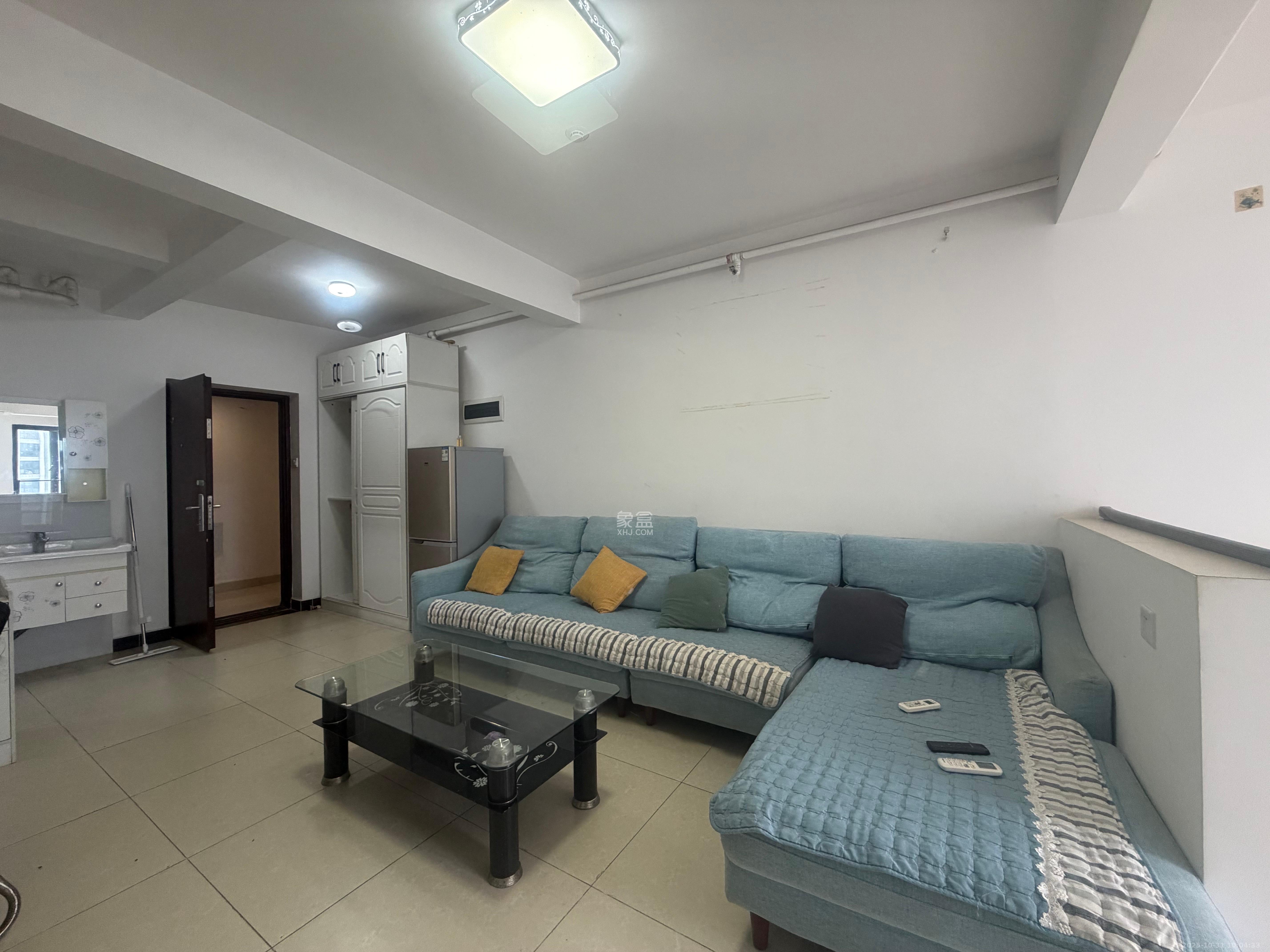 欧亚达国际广场  1室1厅1卫    1700.0元/月