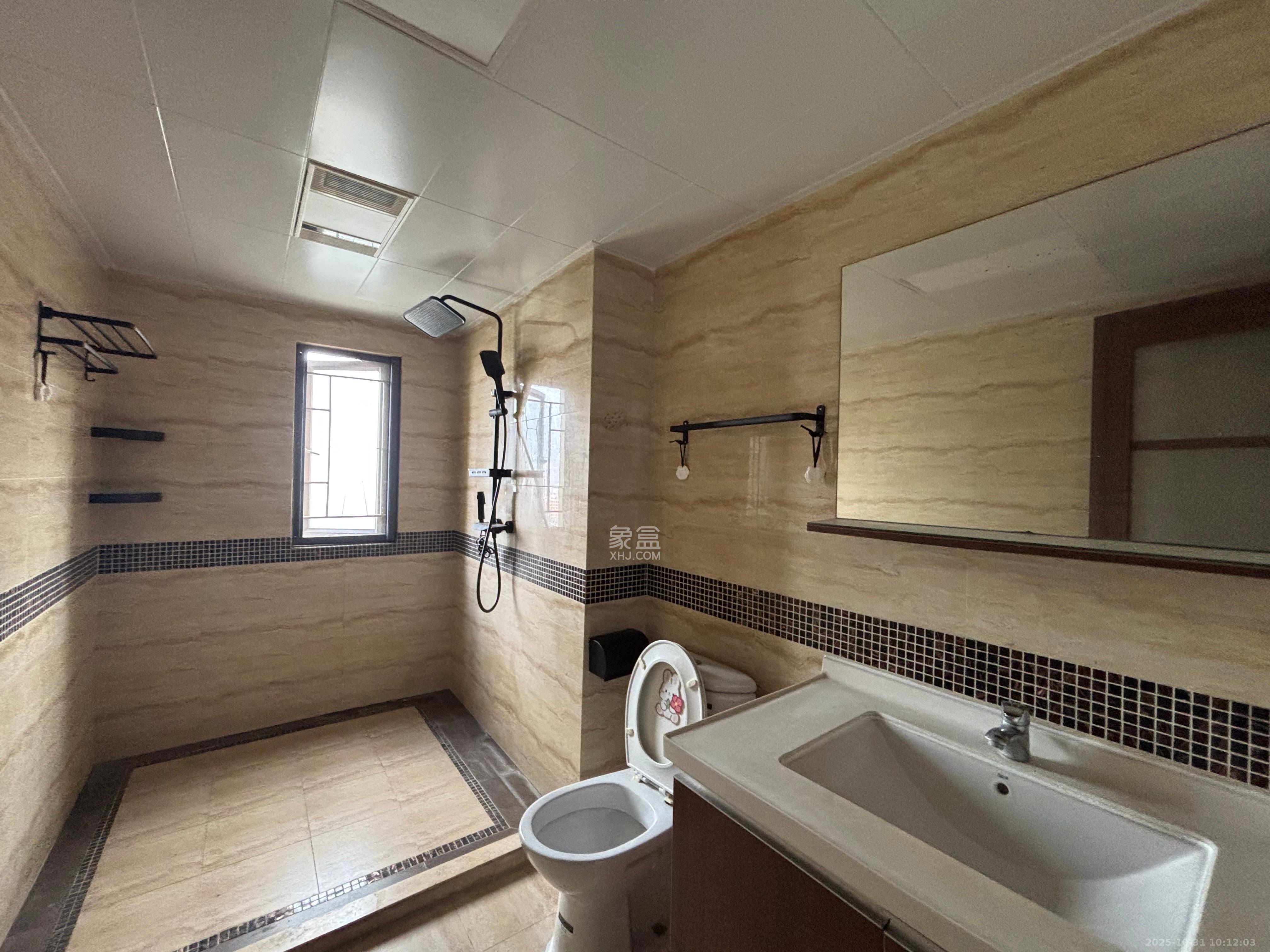 万科城市花园 3室2厅2卫 3000.0元/月 万科城市花园 3室2厅2卫 3000.0元/月室内图