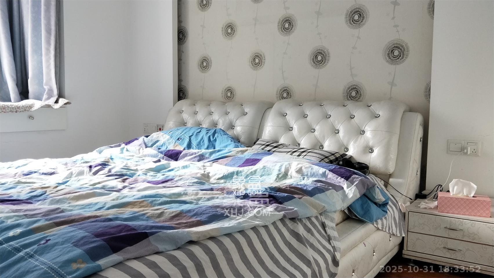 莱茵城  3室2厅2卫    2500.0元/月