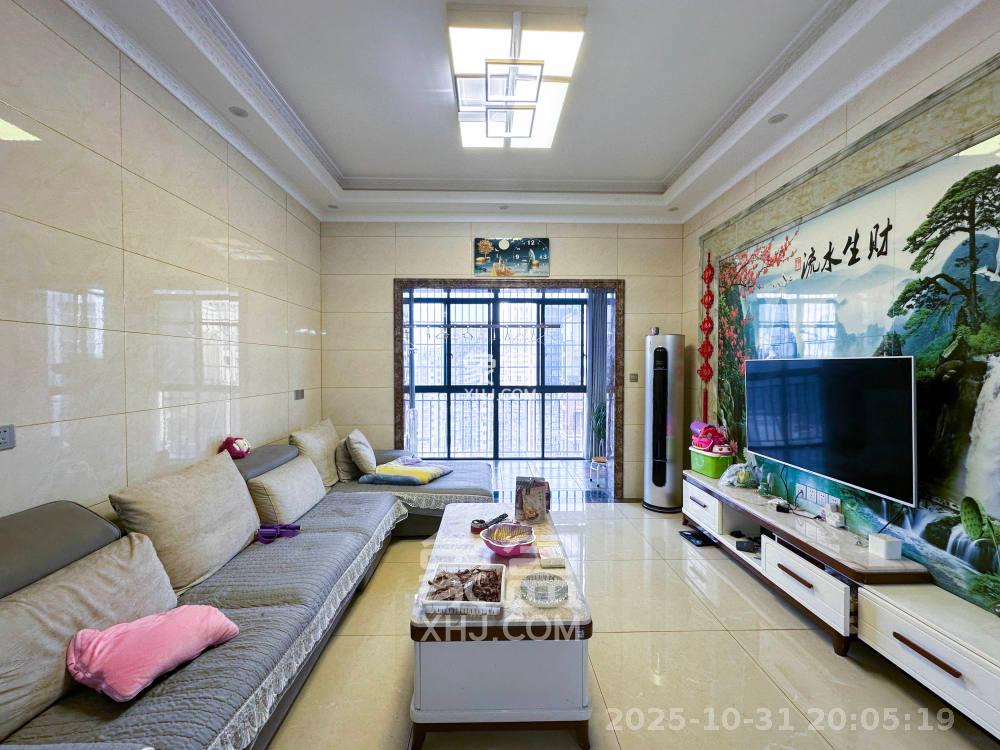 水岸天际（一期、二期）  6室2厅2卫    6500.0元/月室内图