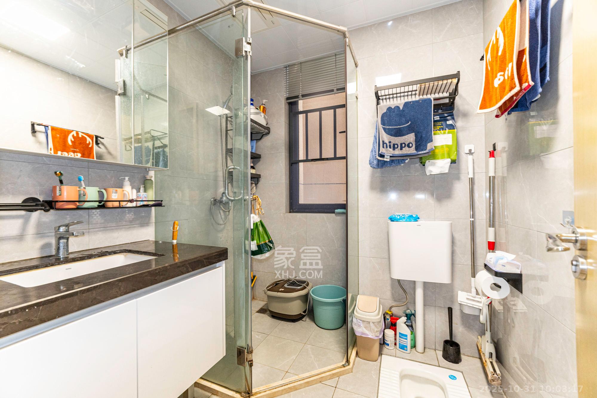 运达锦绣广场  3室2厅1卫    130.0万卫生间