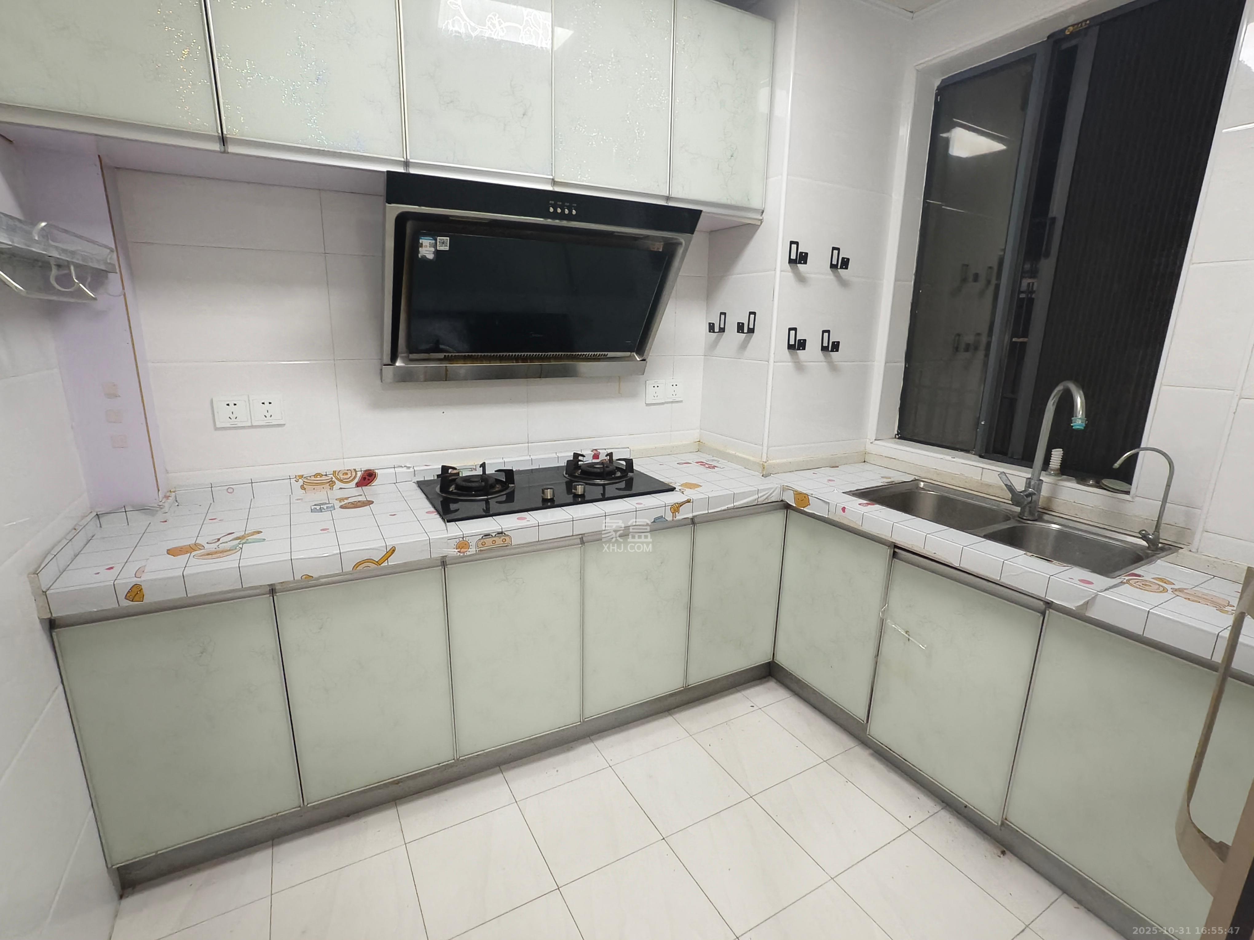 东业上城嘉苑（晟悦国际）  2室2厅1卫    1700.0元/月室内图