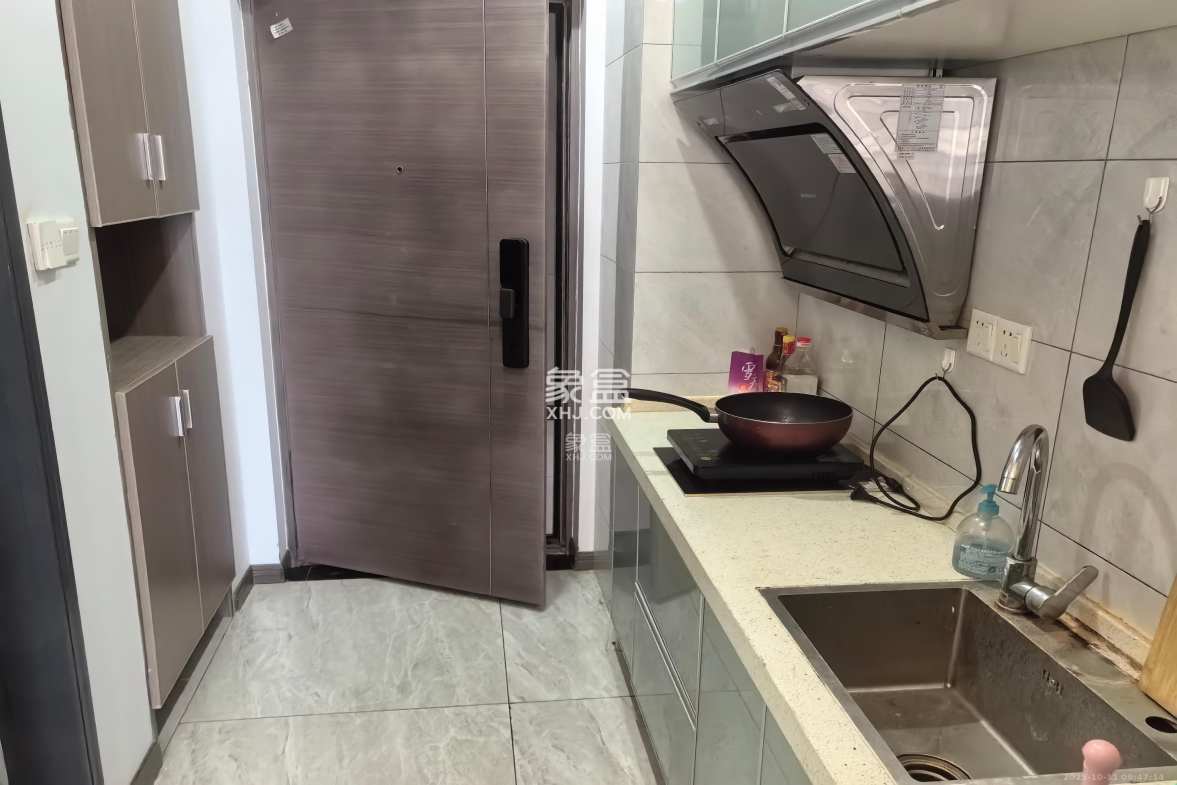 润和滨江府 1室1厅1卫 1400.0元/月 润和滨江府 1室1厅1卫 1400.0元/月室内图