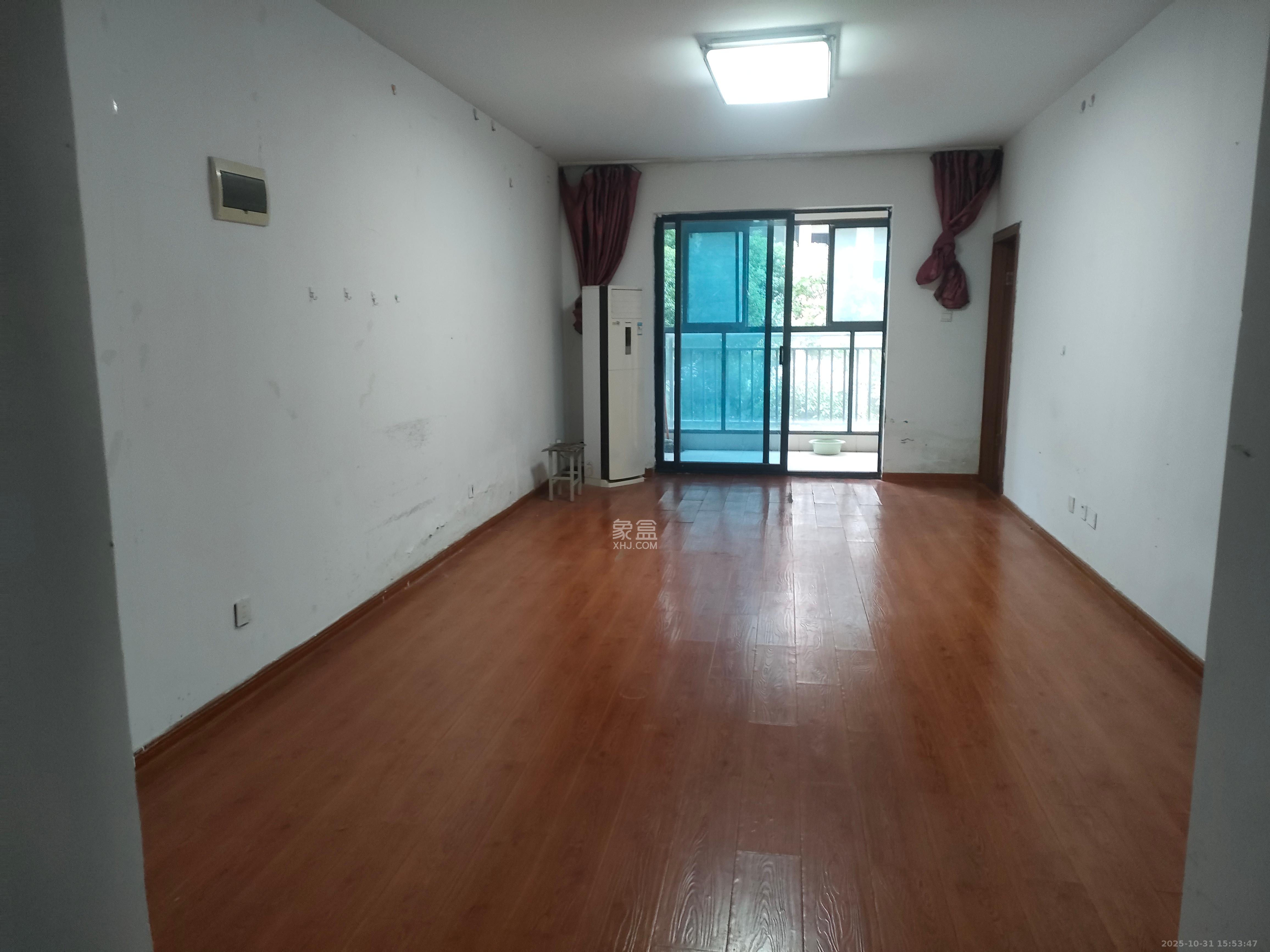 凯通国际城(凯通朝庭)  2室2厅1卫    2400.0元/月 凯通国际城(凯通朝庭)  2室2厅1卫    2400.0元/月室内图