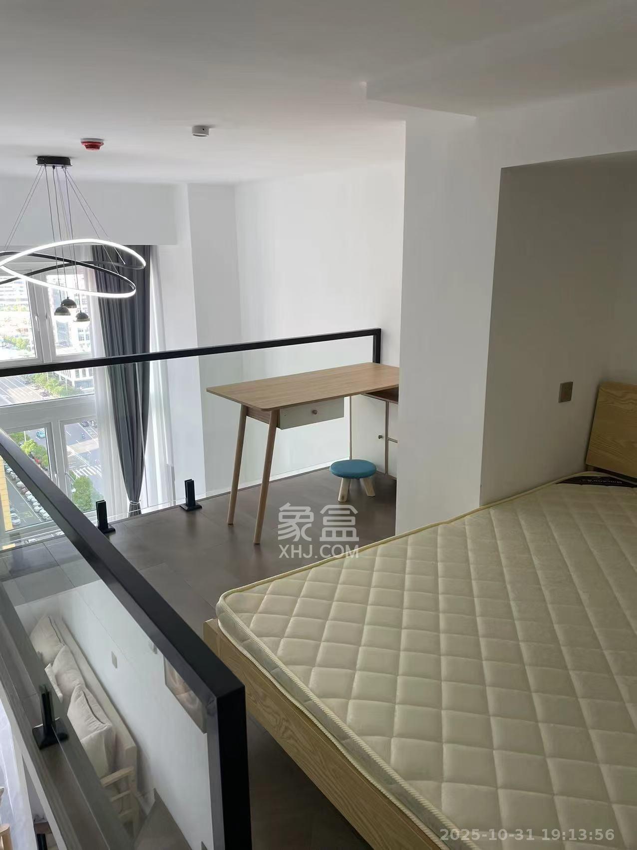 金地中交麓谷香颂(金地中交雅苑)  1室1厅1卫    2200.0元/月室内图