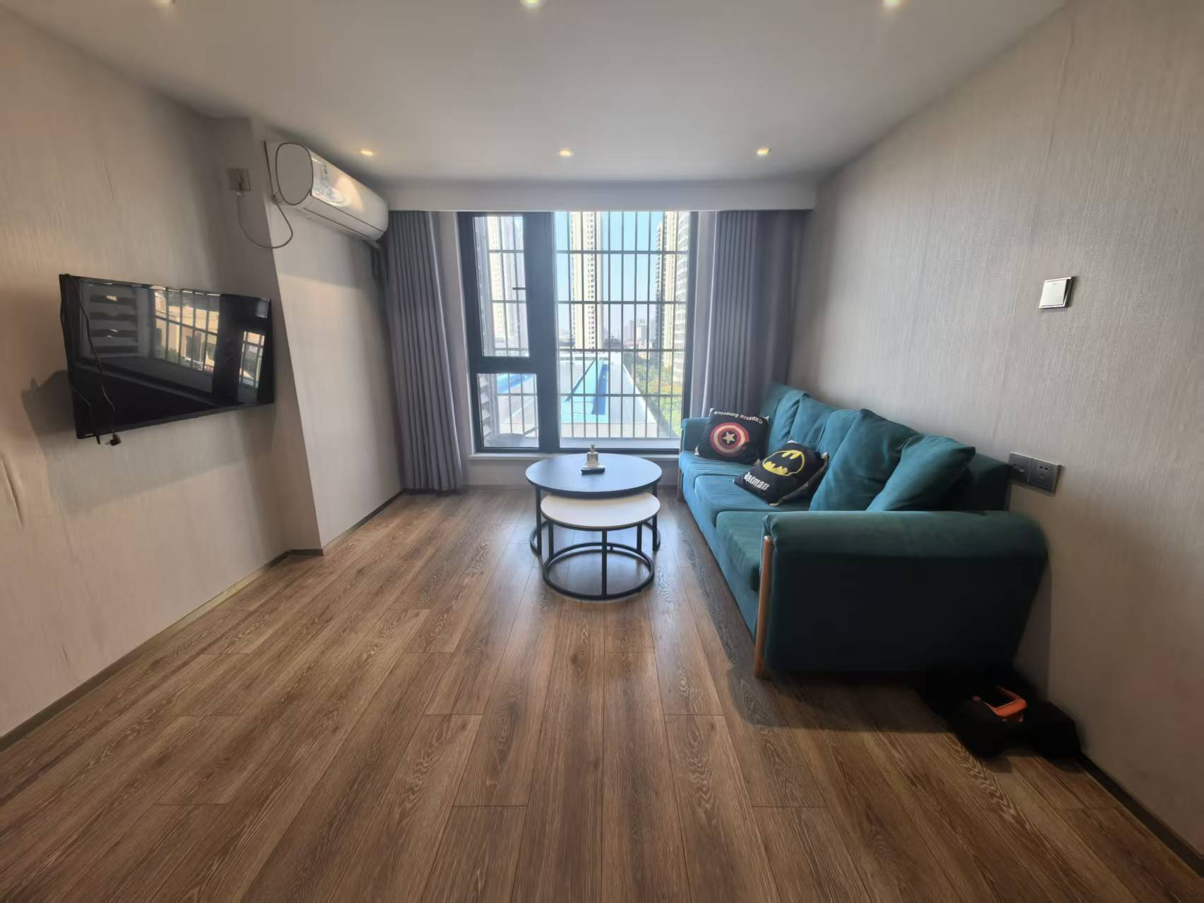 华远海蓝郡  2室2厅1卫    1350.0元/月 华远海蓝郡  2室2厅1卫    1350.0元/月户型图