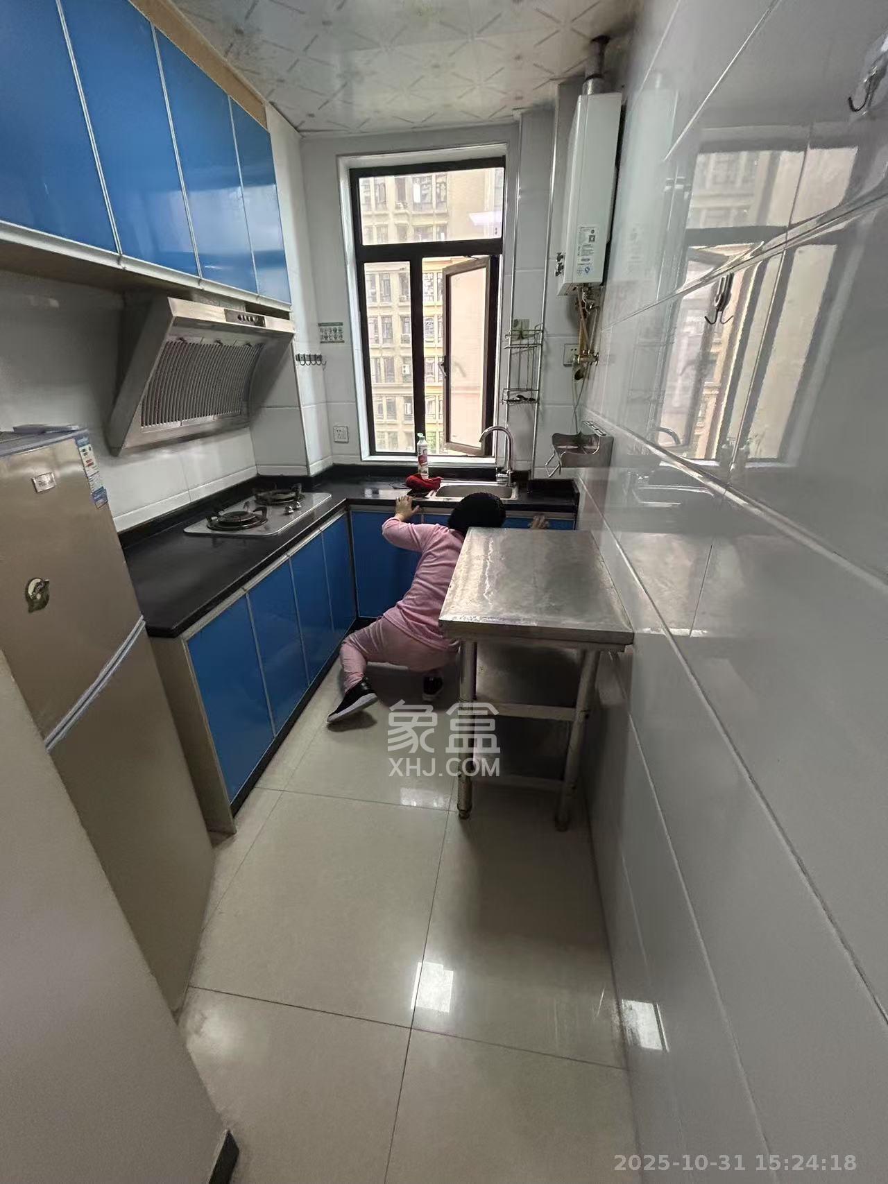 湘域城邦（湘域国际中心）  2室1厅1卫    2600.0元/月室内图