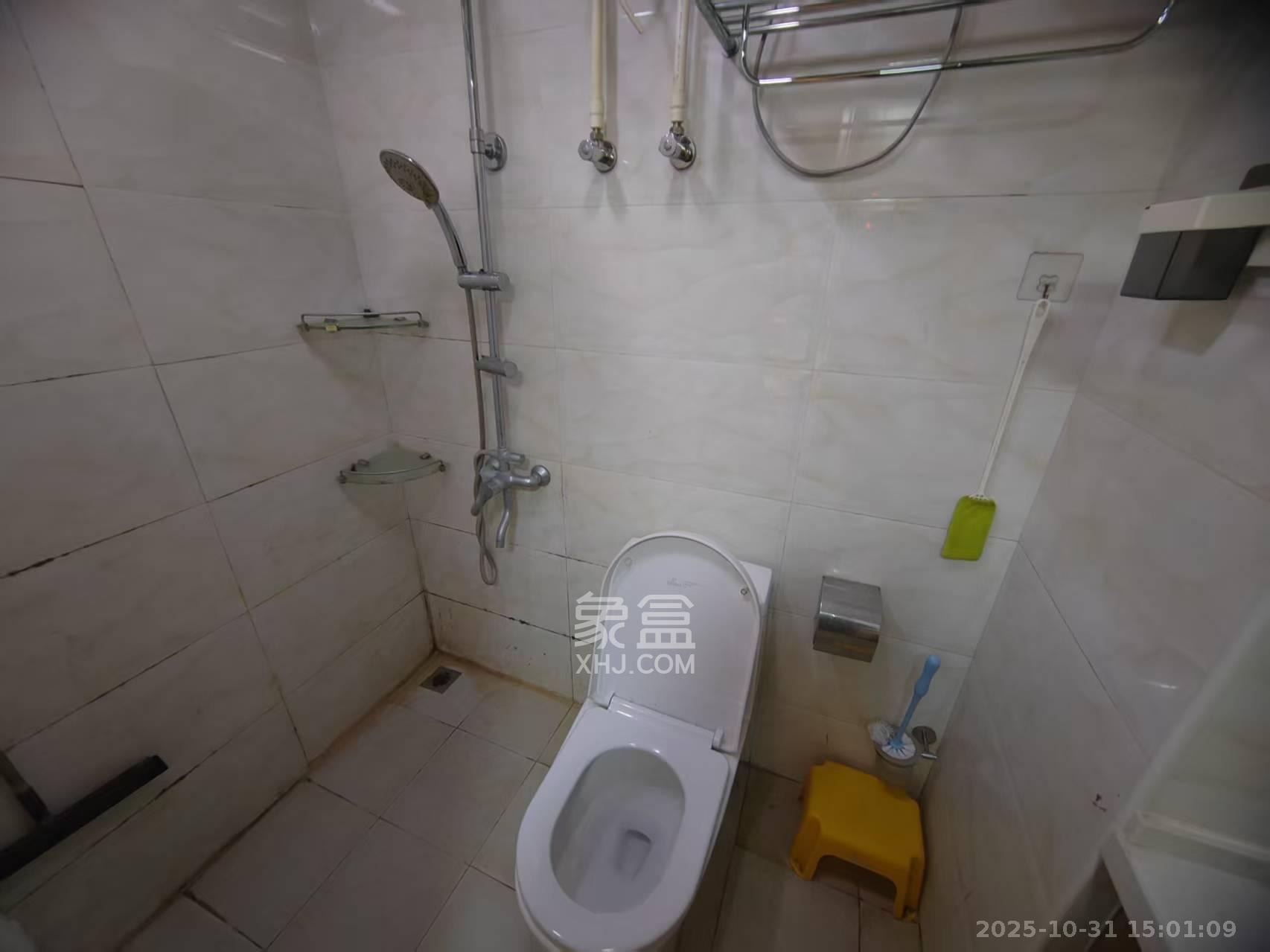 芒果天地(芒果雅苑) 1室1厅1卫 1600.0元/月 芒果天地(芒果雅苑) 1室1厅1卫 1600.0元/月室内图