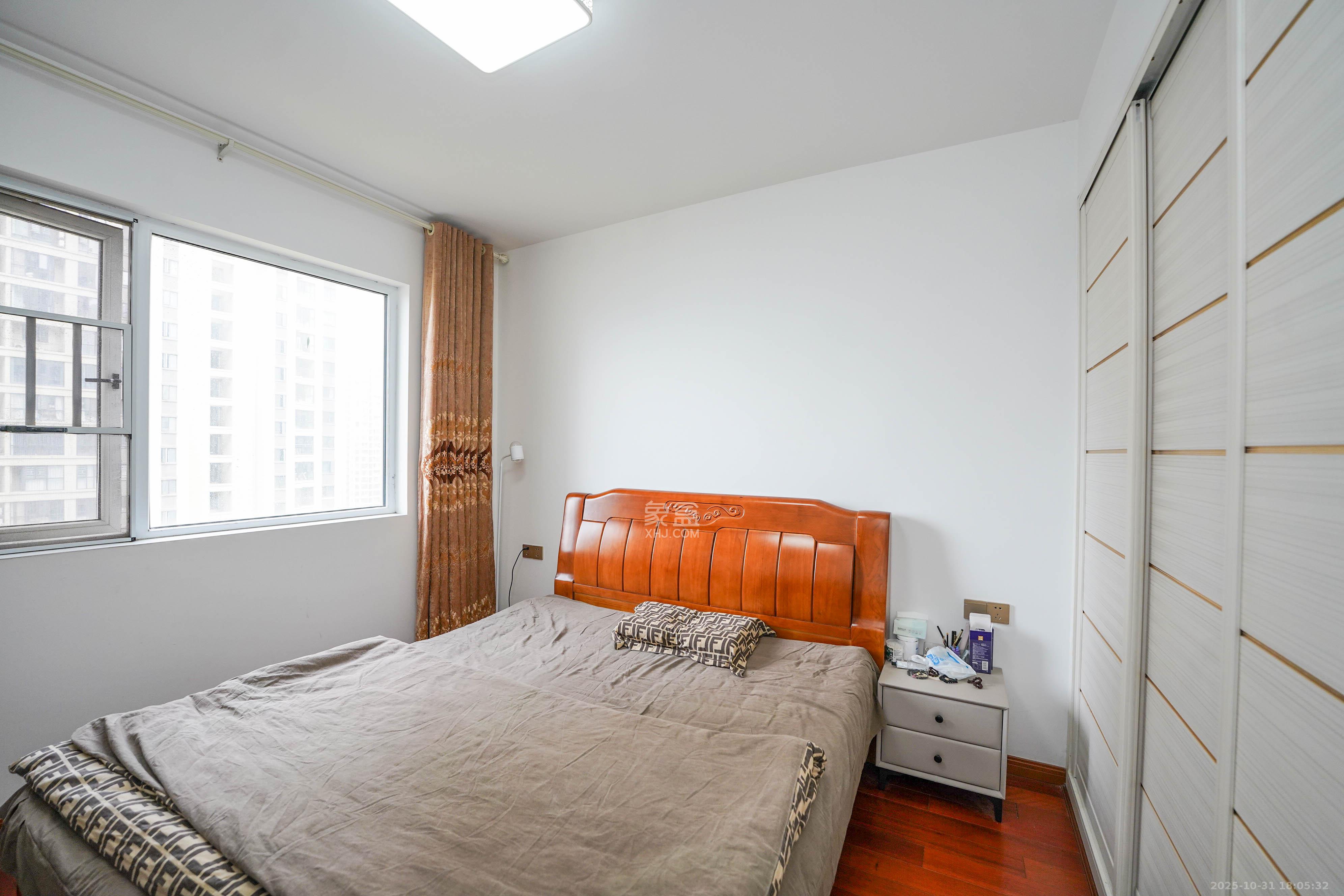 绿地新都会  3室2厅2卫    76.8万 绿地新都会  3室2厅2卫    76.8万卧室