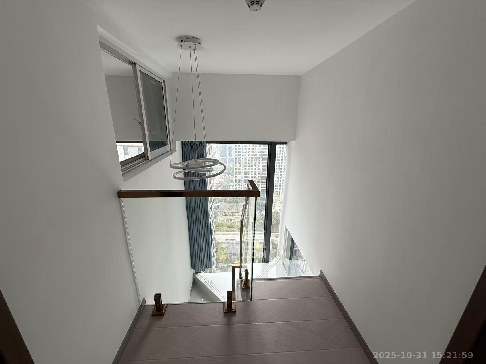 建发养云 1室1厅1卫 2800.0元/月 建发养云 1室1厅1卫 2800.0元/月室内图