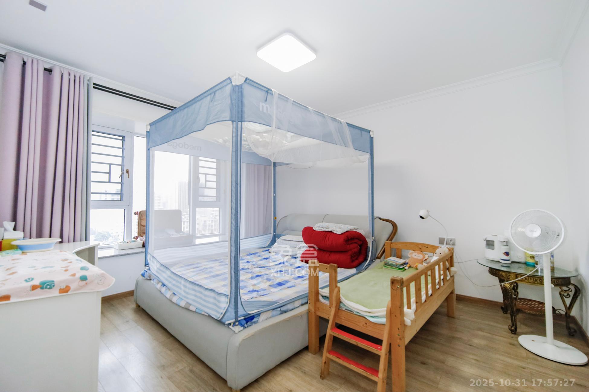 中建桂苑  3室2厅1卫    108.0万卧室