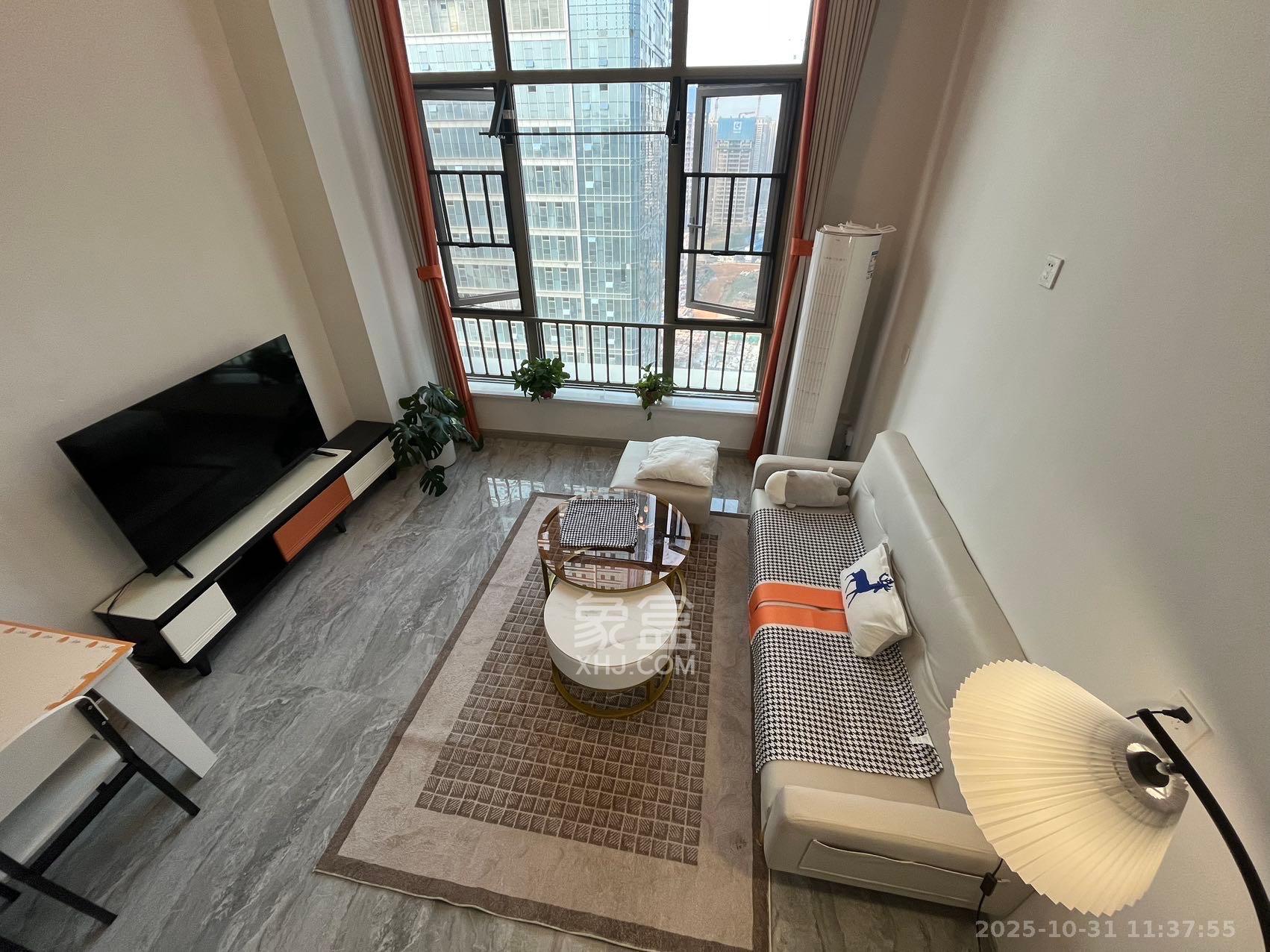 梅溪湖金茂湾  1室1厅1卫    1800.0元/月室内图