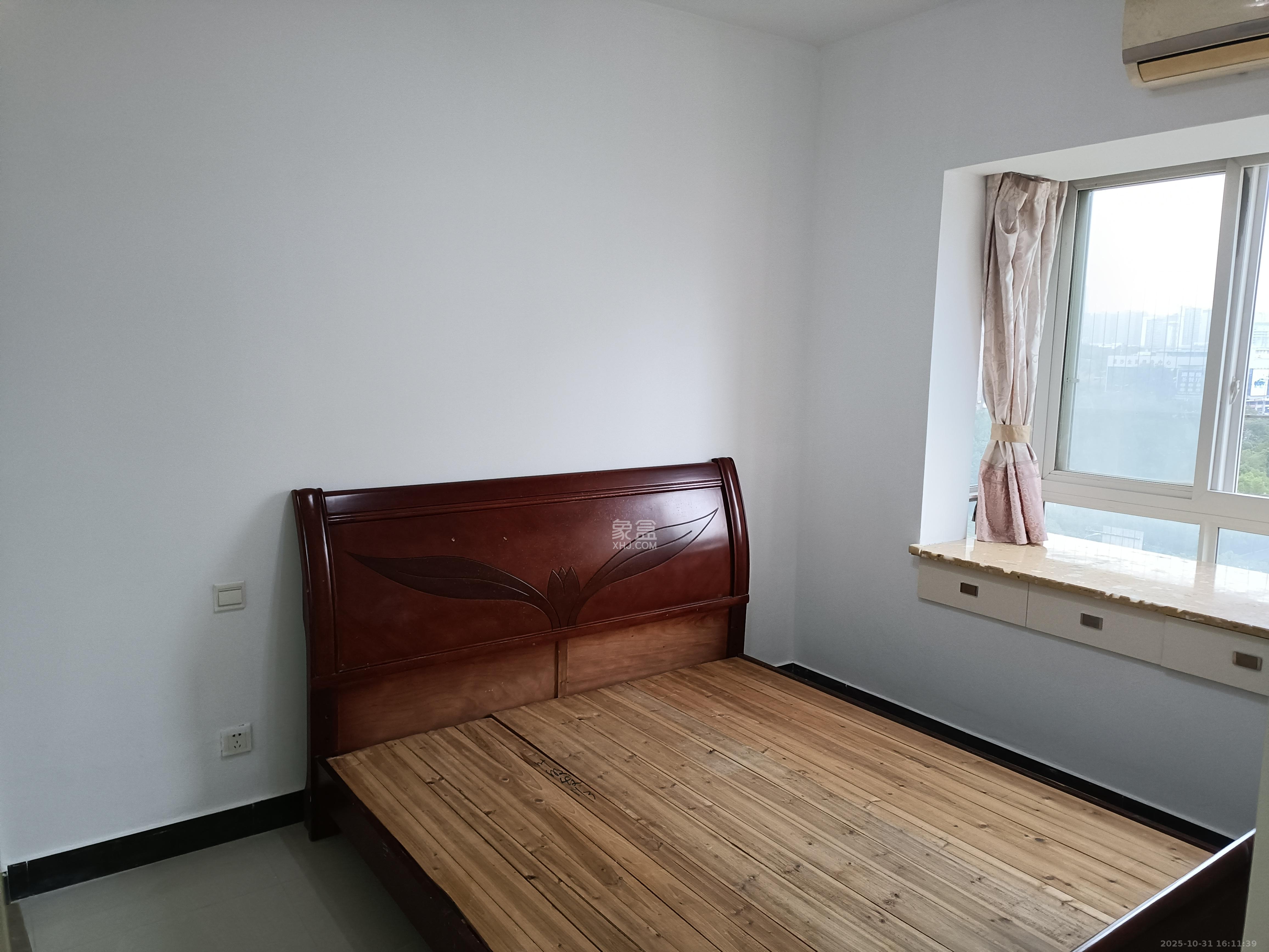 楚天馨苑  2室2厅1卫    1500.0元/月室内图