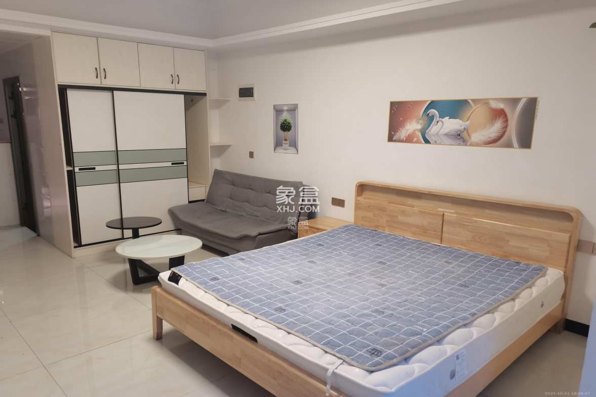 新世界广场 1室0厅1卫 1399.0元/月 新世界广场 1室0厅1卫 1399.0元/月室内图