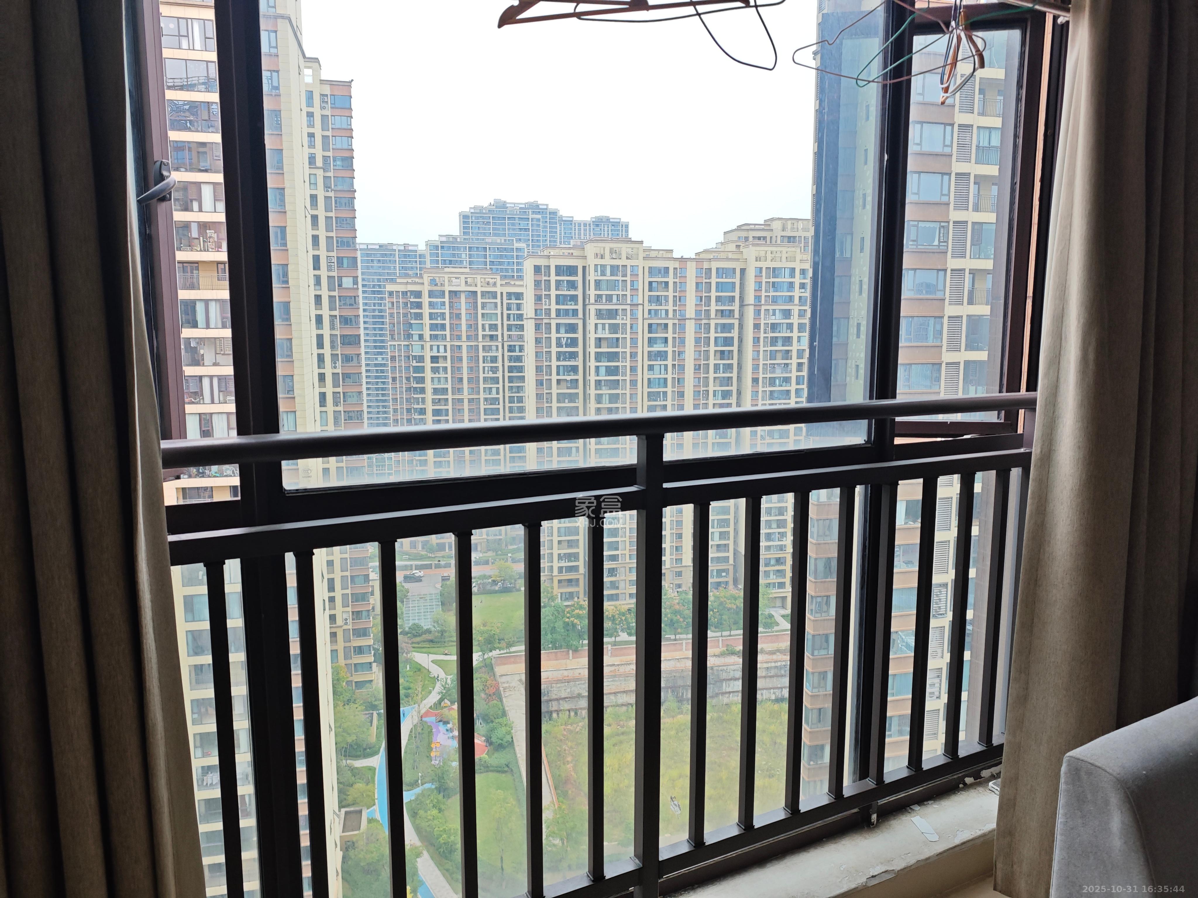 五江天街北区  1室1厅1卫    1300.0元/月 五江天街北区  1室1厅1卫    1300.0元/月室内图