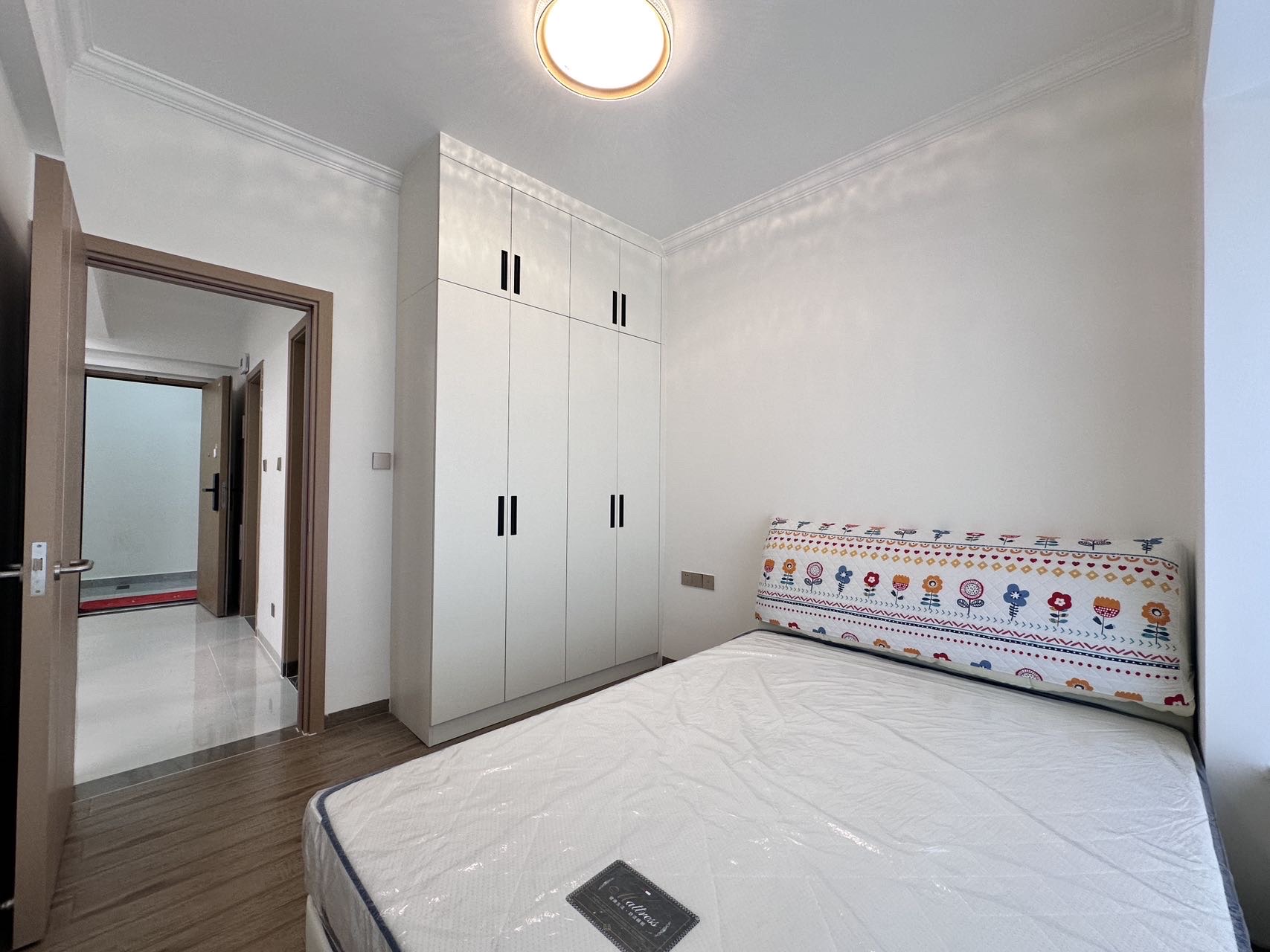 金龙城市广场二期  2室1厅1卫    2900.0元/月室内图