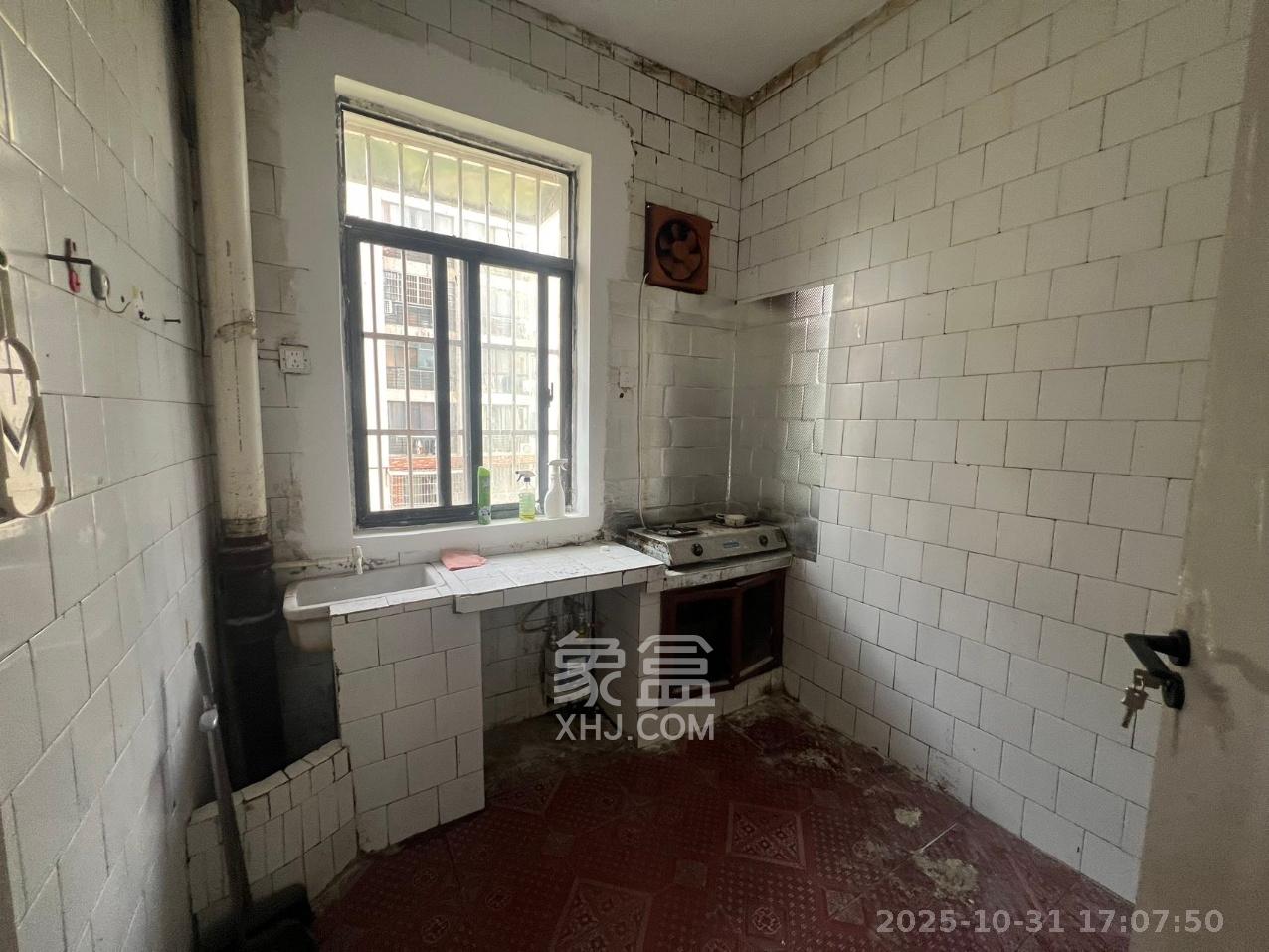 种子公司宿舍  2室1厅1卫    1800.0元/月室内图