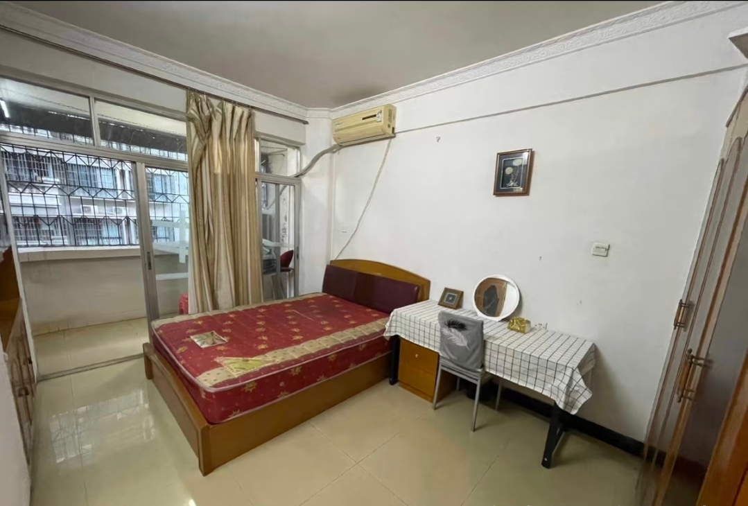 美舍苑  3室2厅1卫    2000.0元/月室内图