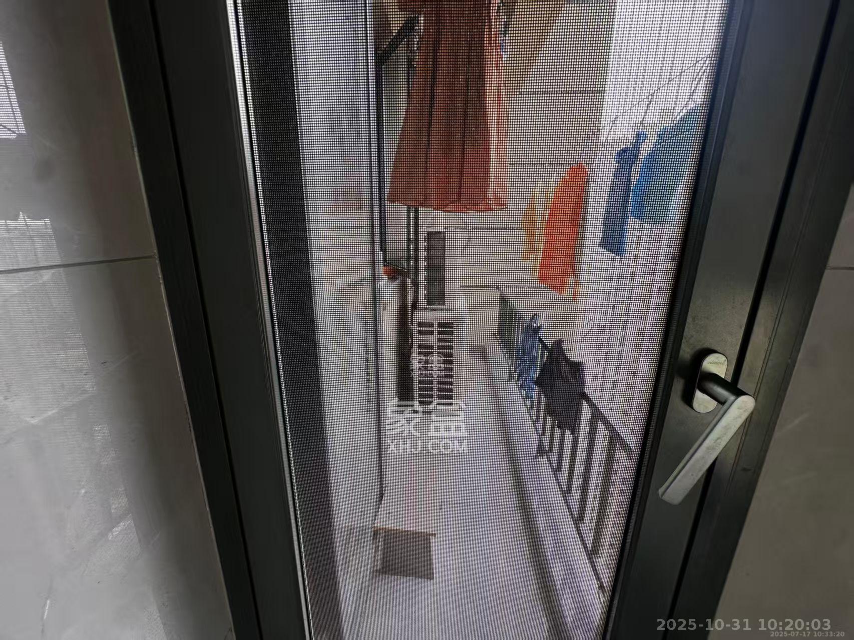 金地三千府(金地湖山樾、金地自在城) 4室2厅2卫 2300.0元/月 金地三千府(金地湖山樾、金地自在城) 4室2厅2卫 2300.0元/月室内图