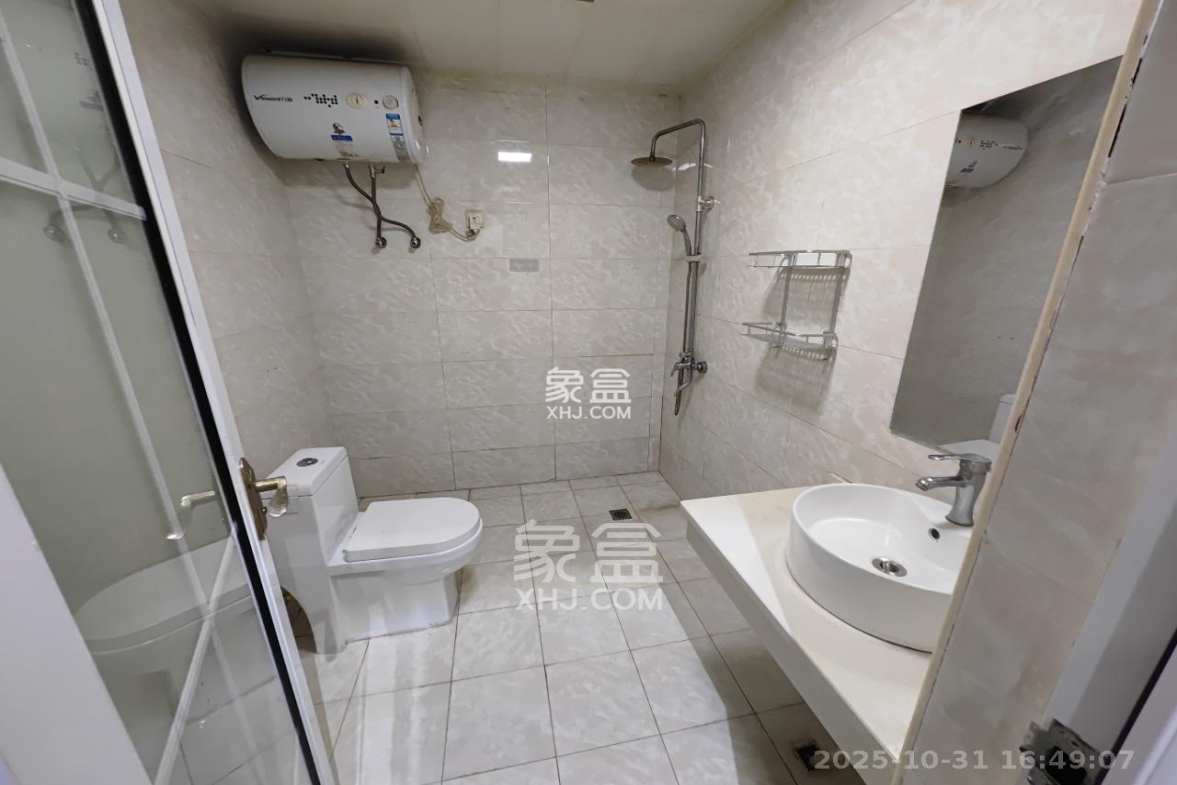 金鼎公园尚 1室1厅1卫 1100.0元/月 金鼎公园尚 1室1厅1卫 1100.0元/月室内图