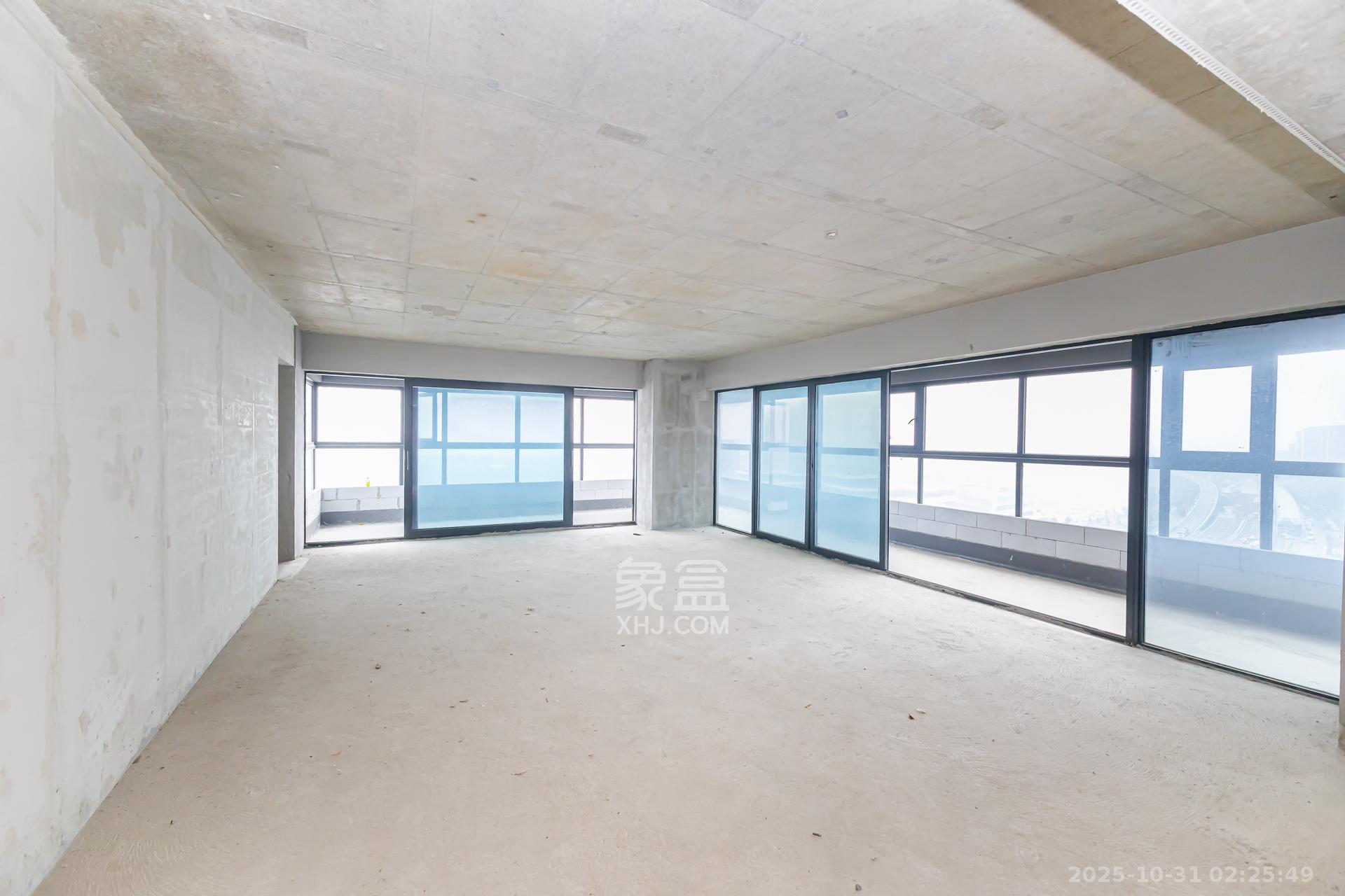 越秀湘江星汇城一期  1室0厅0卫    238.0万客厅