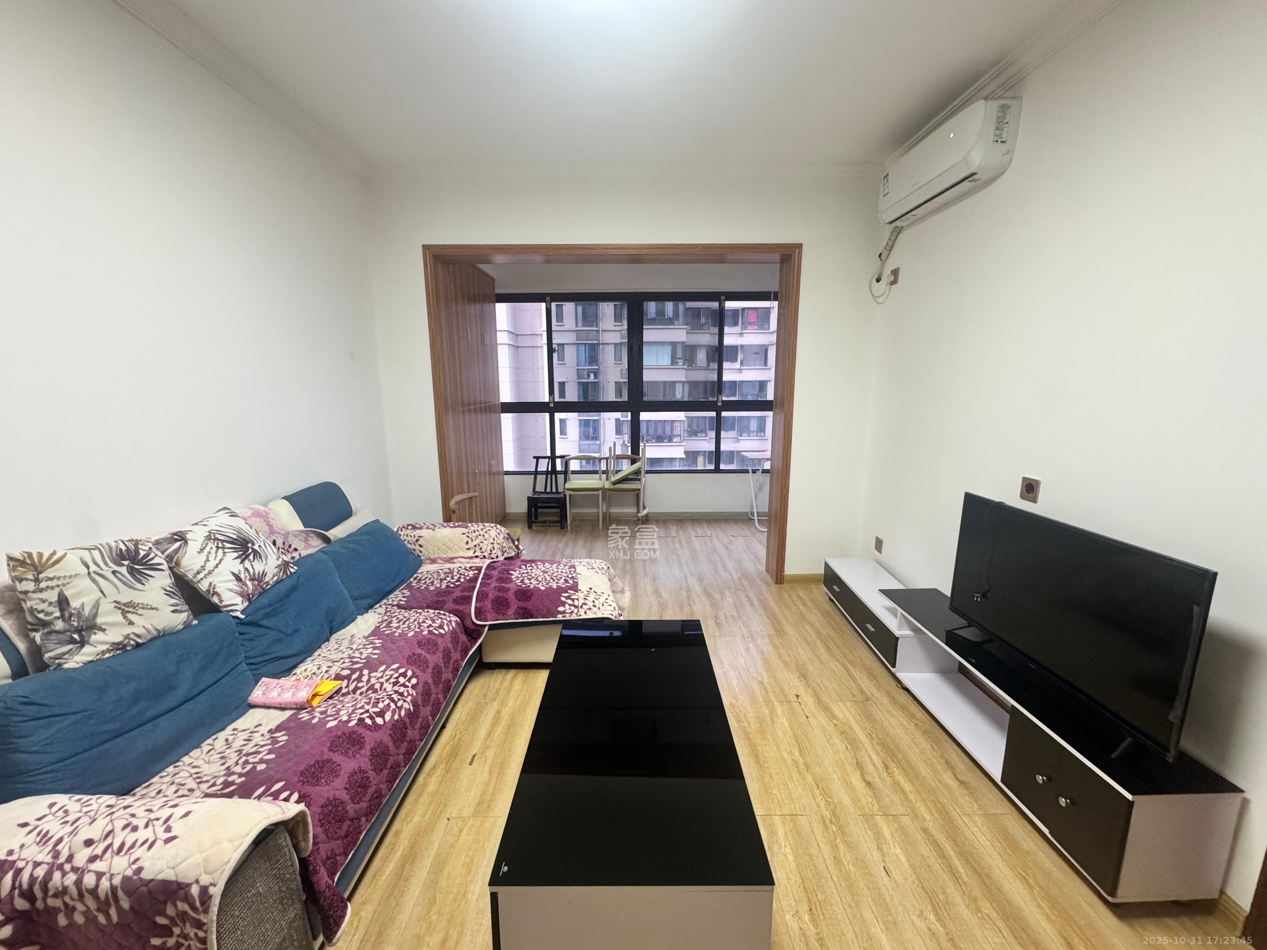 新新花园 2室1厅1卫 2200.0元/月 新新花园 2室1厅1卫 2200.0元/月室内图