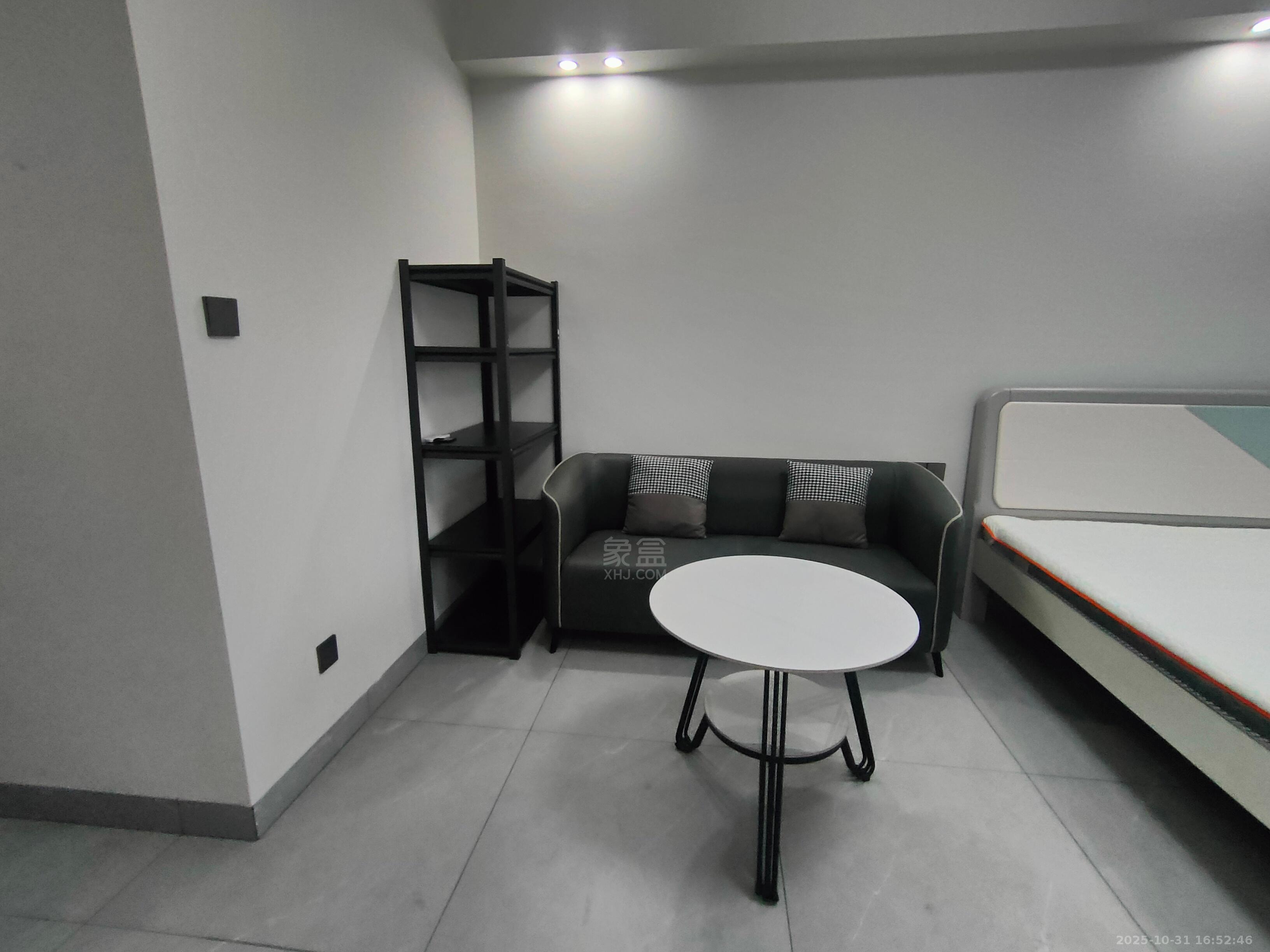 中泰财富湘江 1室1厅1卫 1500.0元/月 中泰财富湘江 1室1厅1卫 1500.0元/月室内图